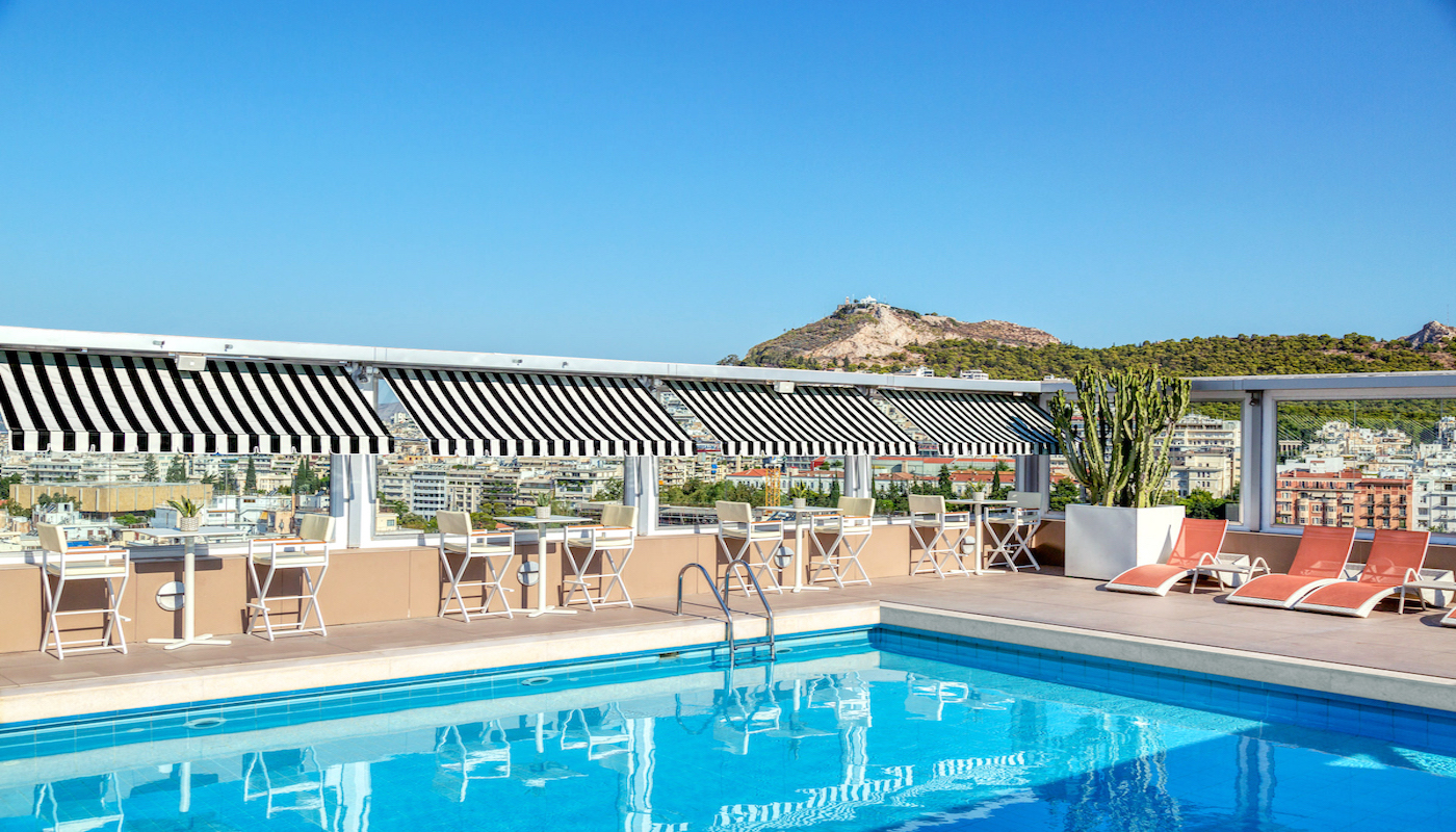 Divani Caravel Hotel Athens-Bazen.jpg