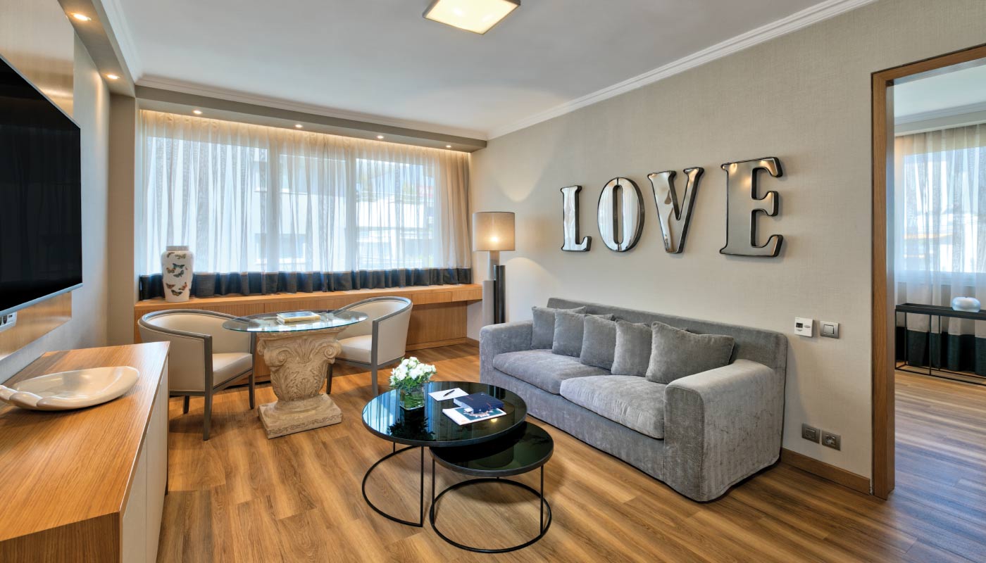 Divani Caravel Hotel Athens-Divine suite.jpg