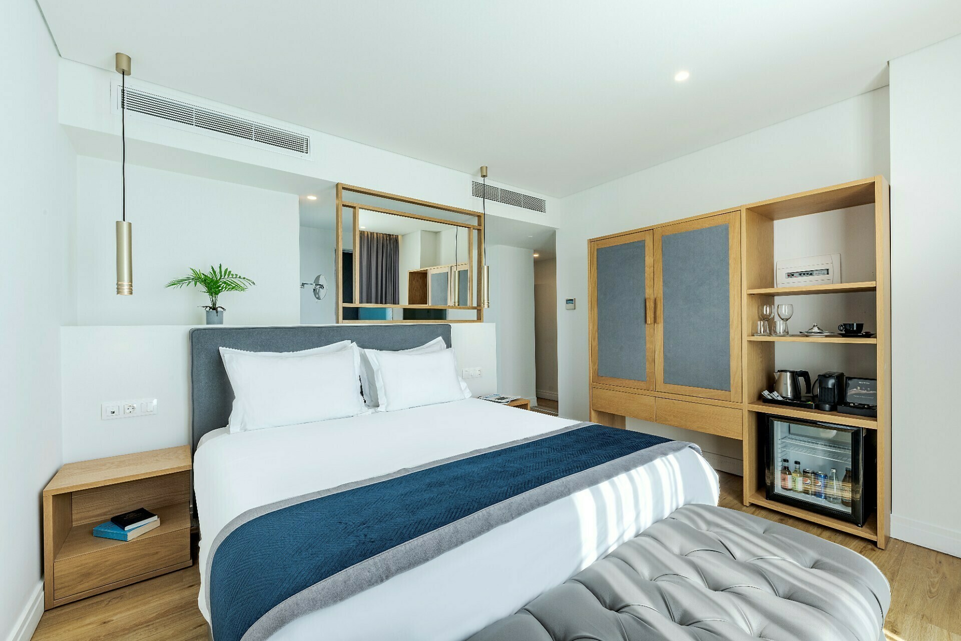 Glyfada Riviera Hotel-Junior suite.jpeg