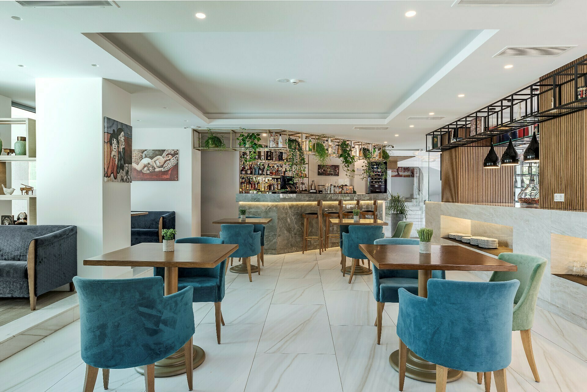Glyfada Riviera Hotel-Lobby bar.jpeg