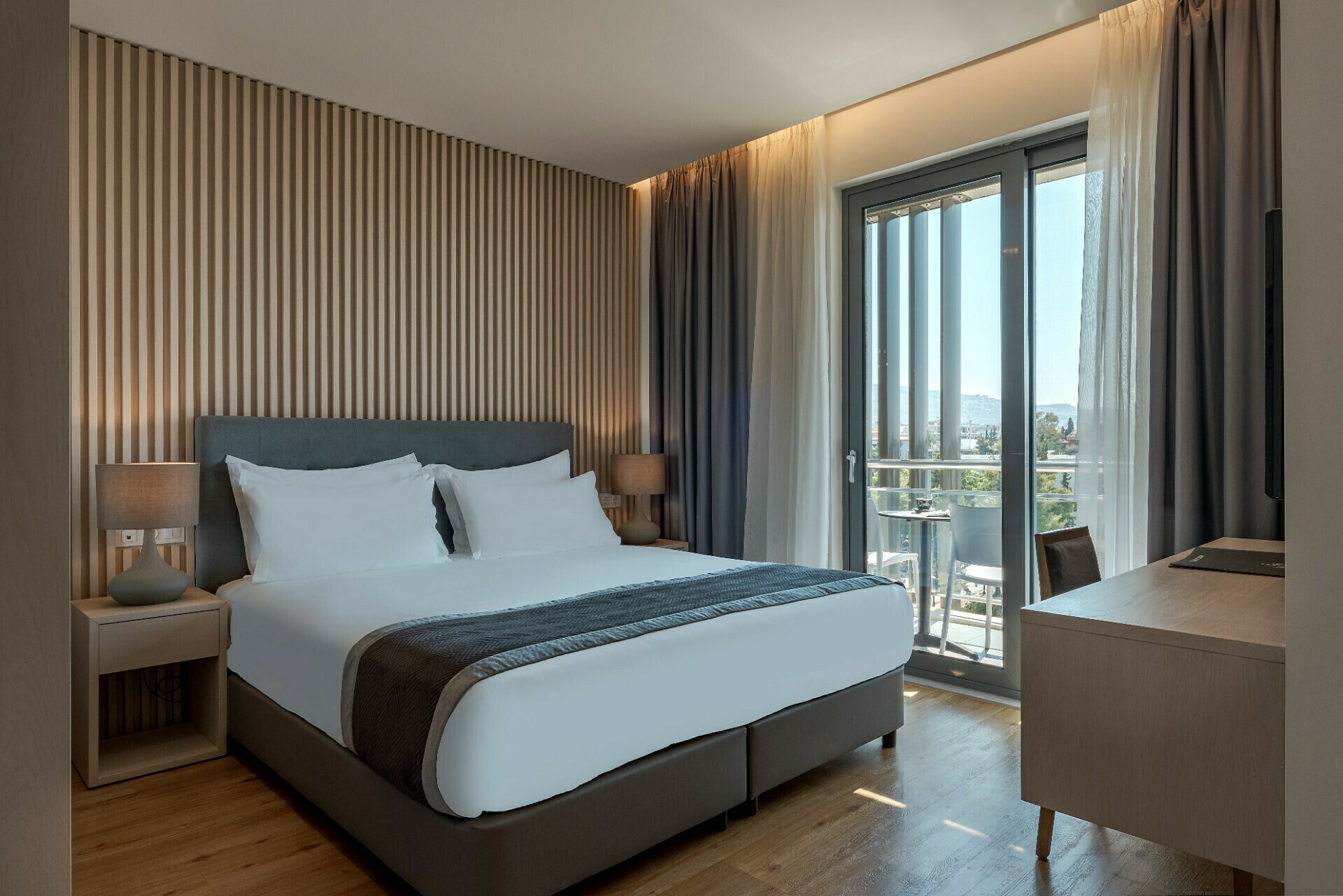 Glyfada Riviera Hotel-Standardna soba sa balkonom.jpeg
