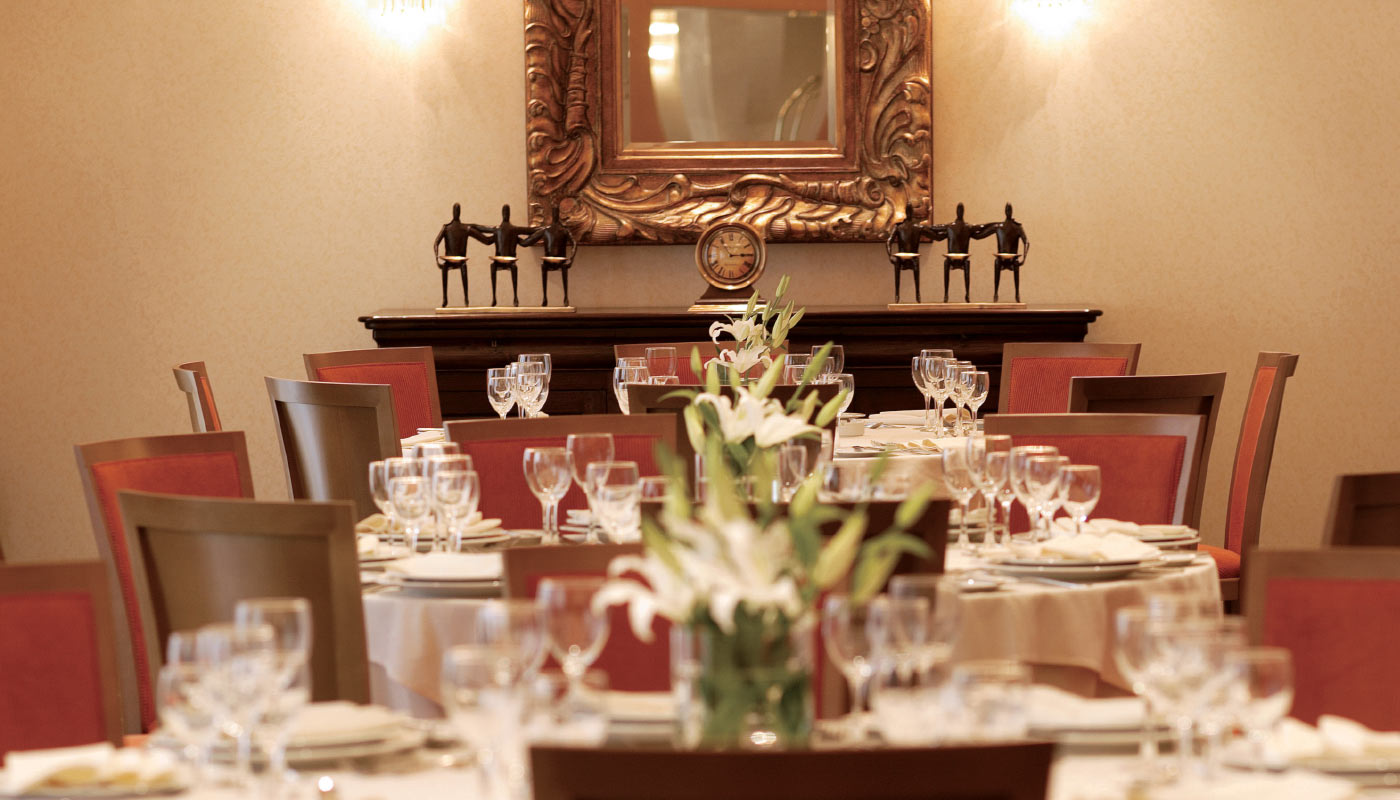 Divani Palace Larissa-Restoran.jpg