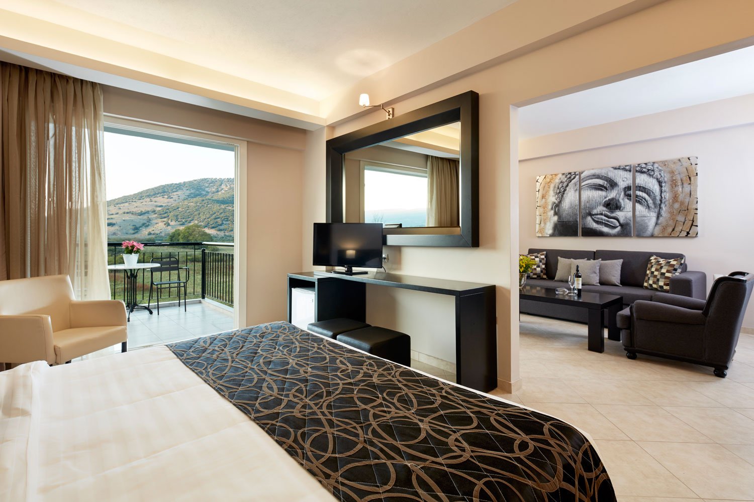 Aar Hotel & Spa Ioannina-Suite.jpg