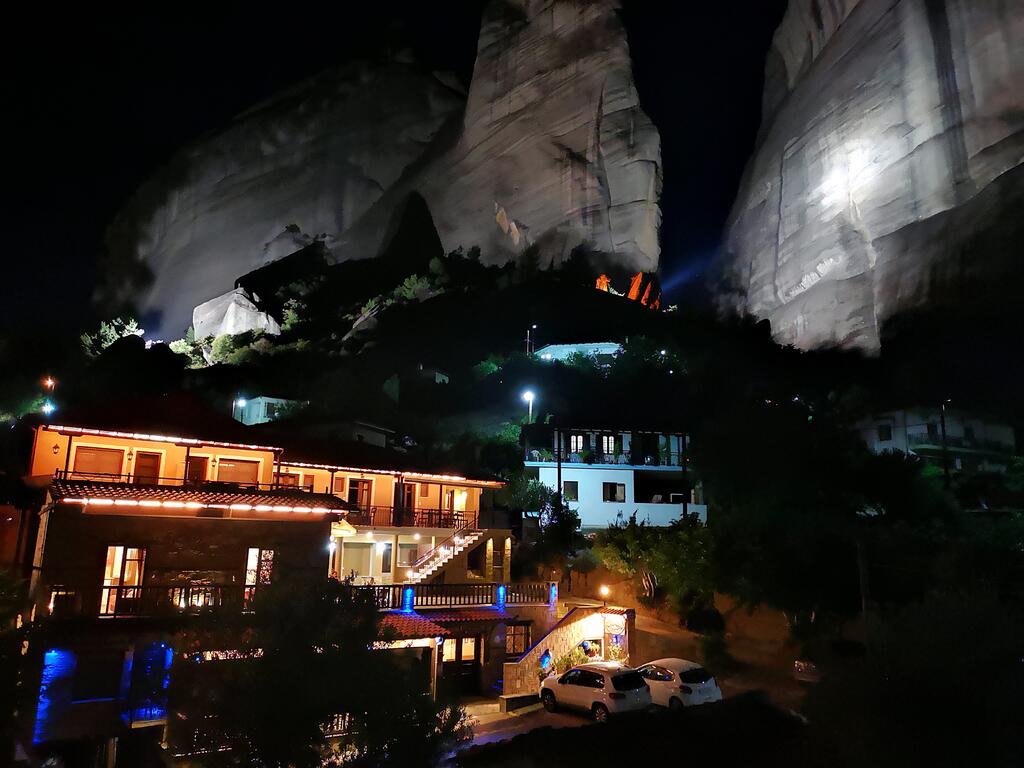 Alsos House Kalabaka-Hotel spolja.jpg