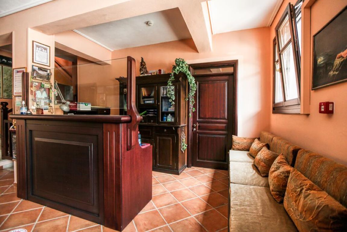 Alsos House Kalabaka-Recepcija.jpg