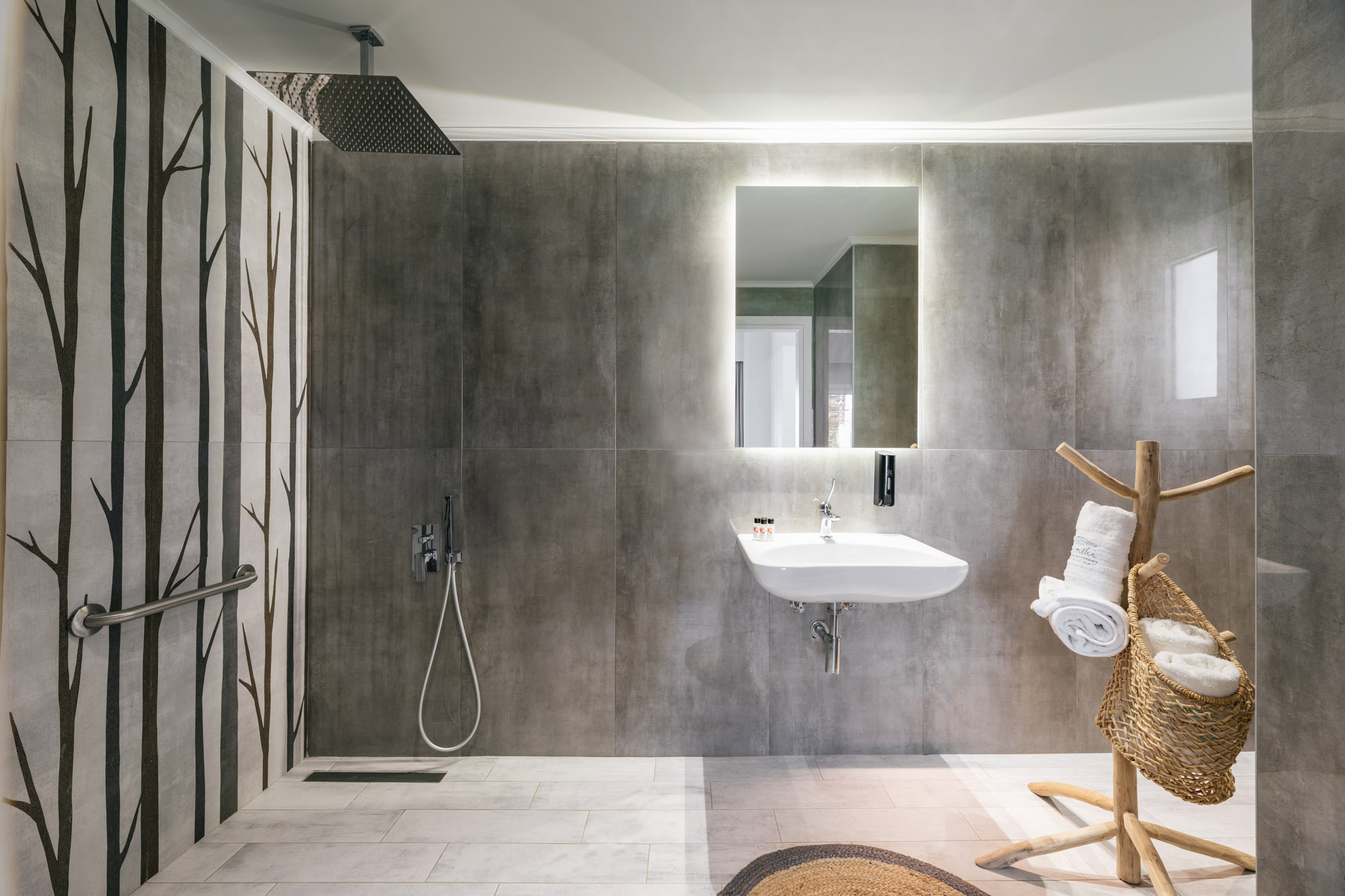 Hotel Minthi Boutique Apartments kupatilo.jpg