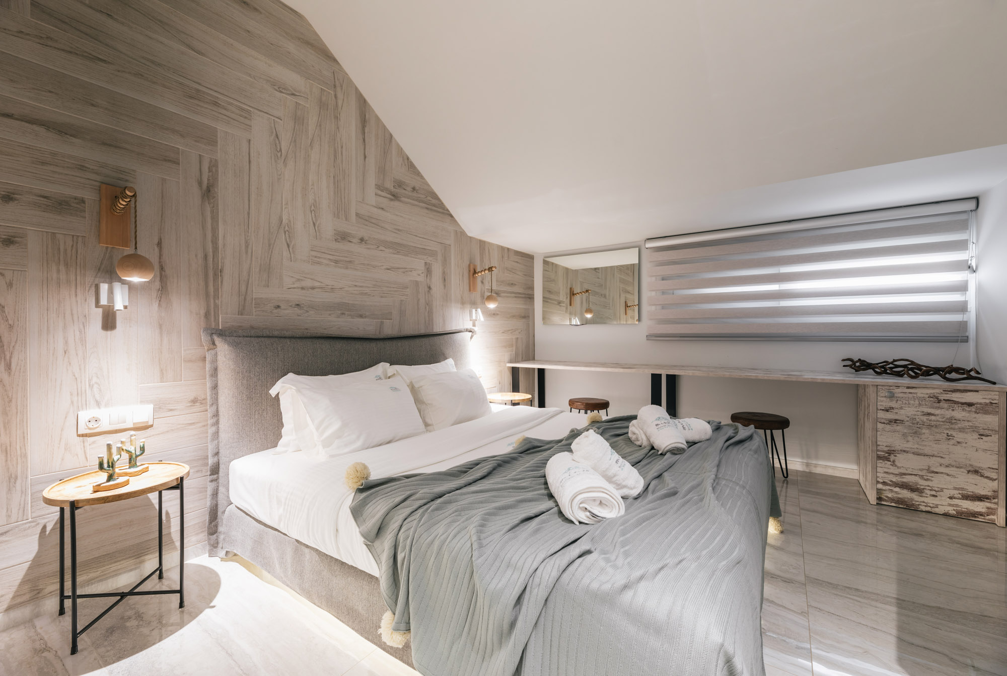 Hotel Minthi Boutique Apartments premium apartman spavaća soba.jpg