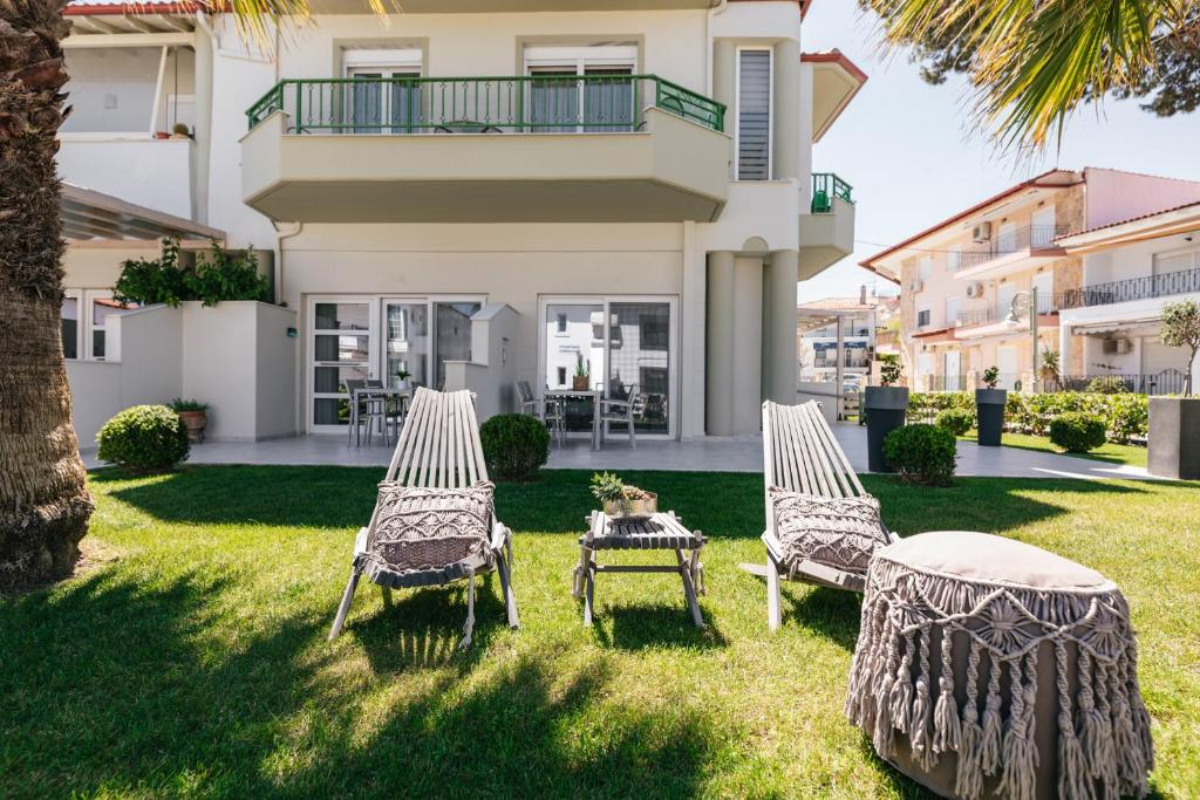 Hotel Minthi Boutique Apartments vrt.jpg