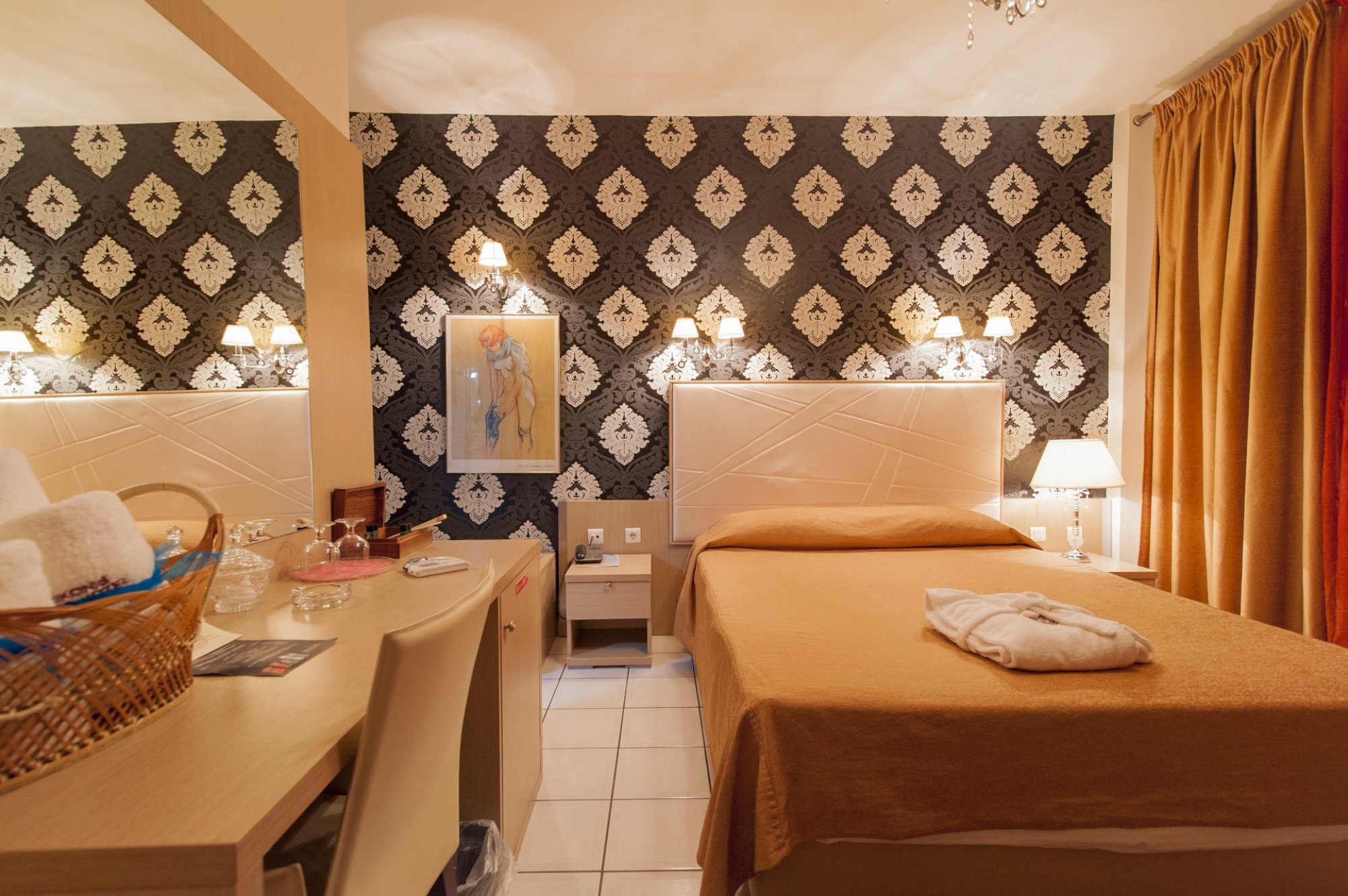 Krikonis Hotel Ioannina-Jednokrevetna soba.jpg