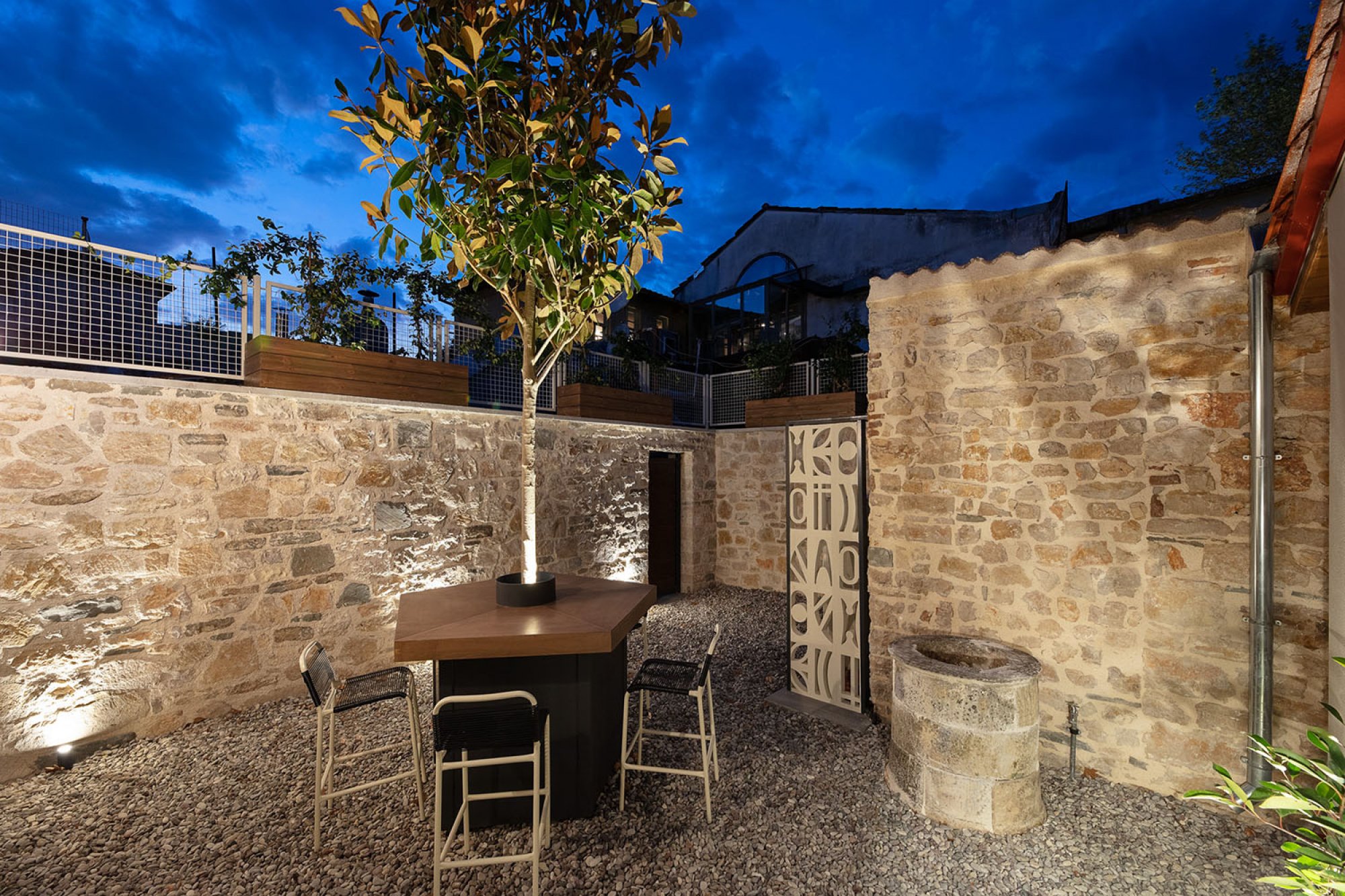 Lithia Hotel Ioannina-Terasa.jpg