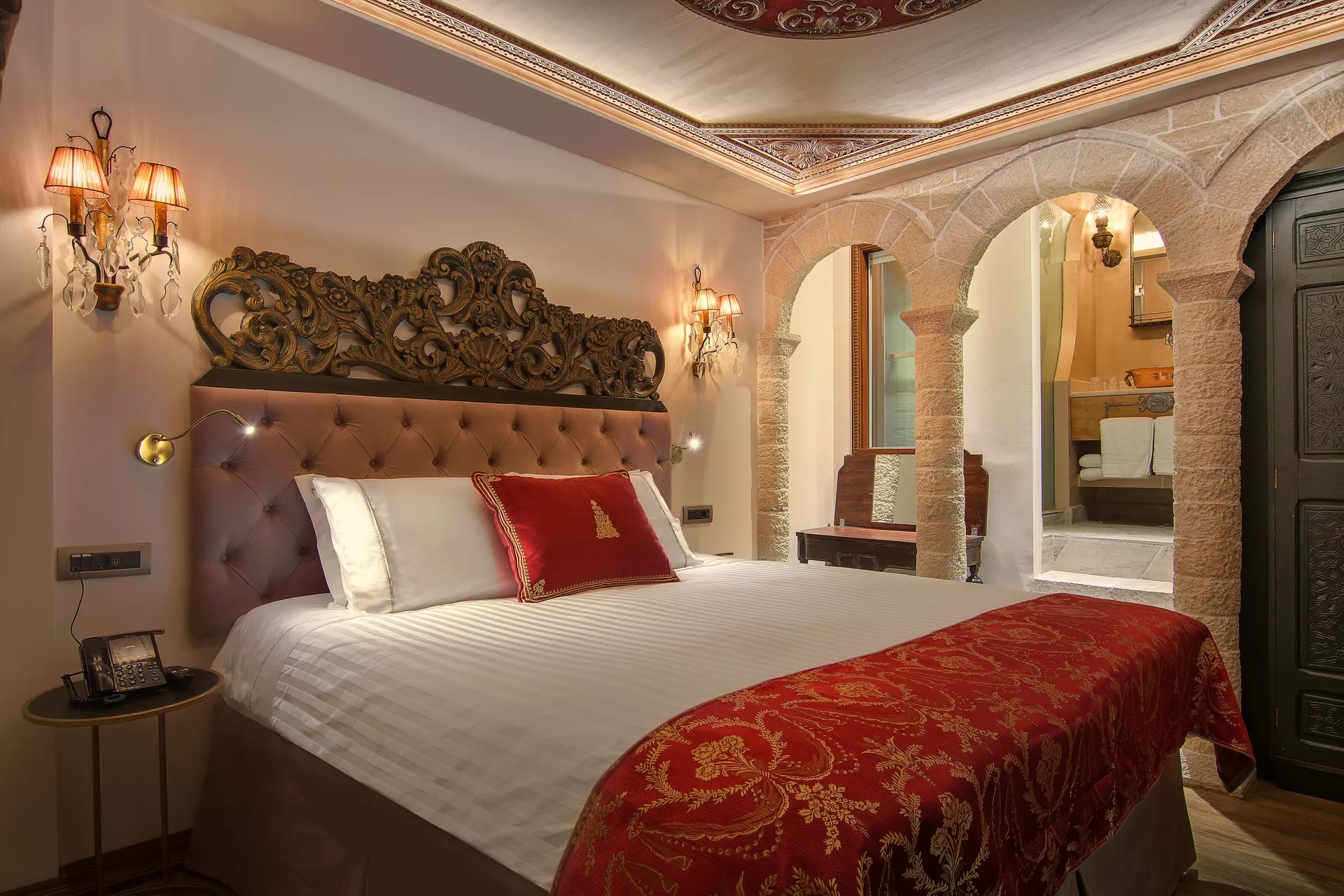 Kamares Boutique Hotel & Spa Ioannina-Deluxe soba.jpg
