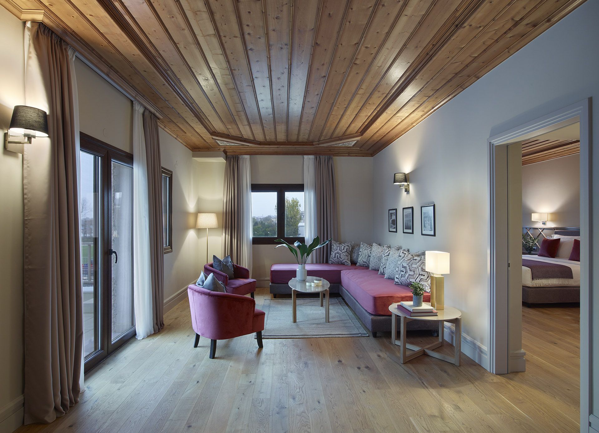The Lake Hotel Ioannina-Lake suite.jpg
