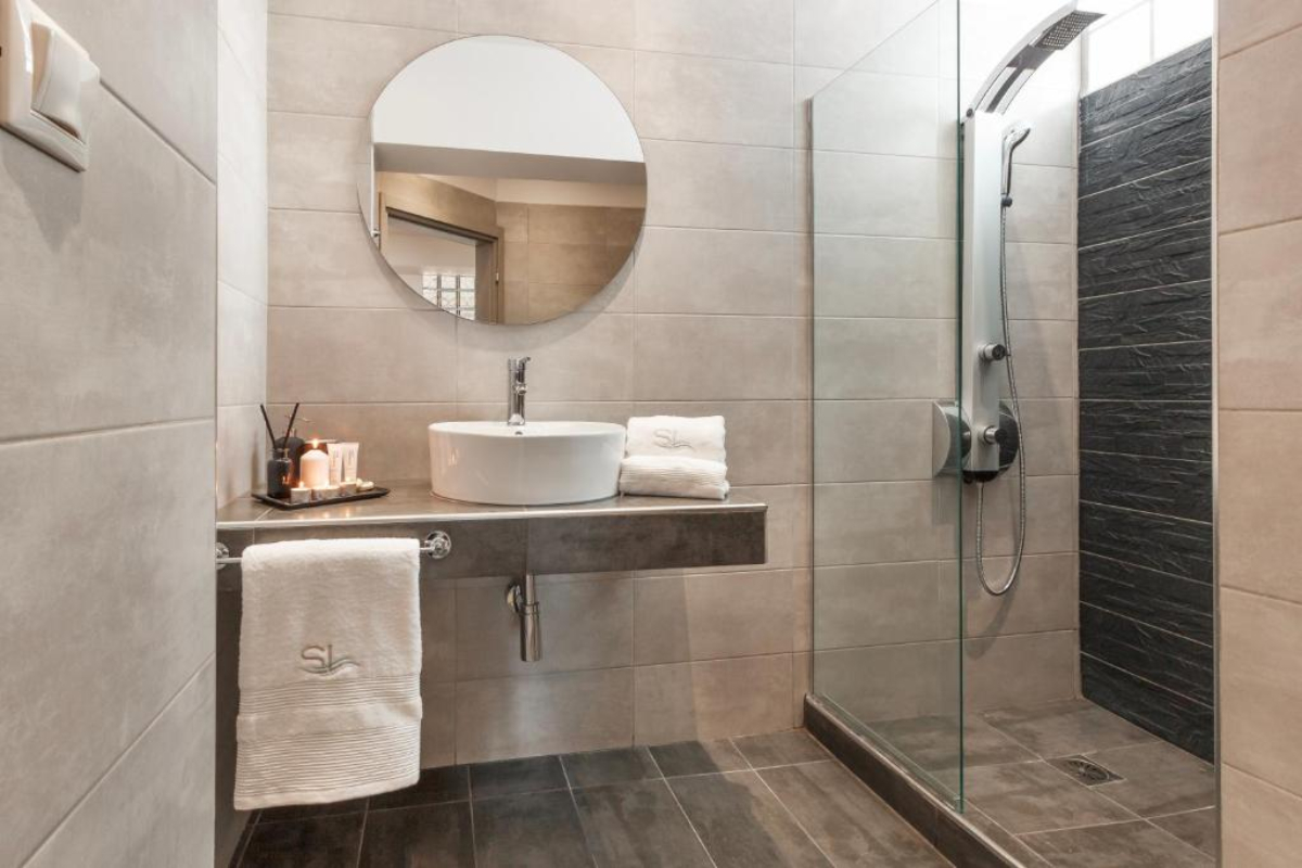 Hotel Suite Di Lusso izgled kupatila.jpg