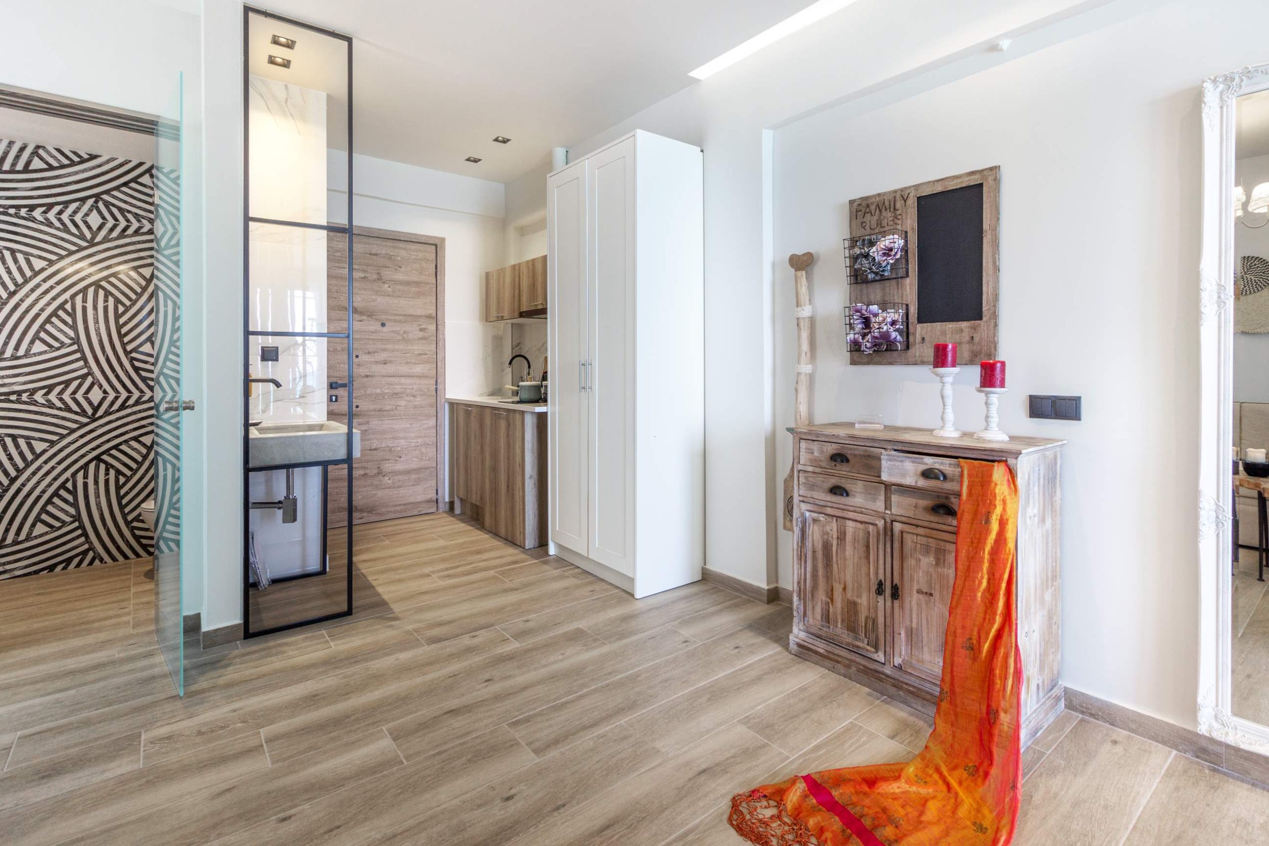 Hotel Alkionides Rooms izgled apartmana sa pogledom na more.jpg