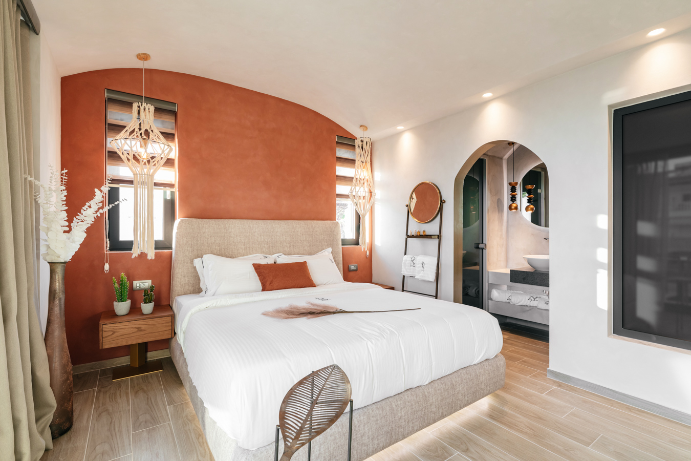 Cocooning Suites by Blue Carpet trokrevetni apartman sa pogledom na more.jpg