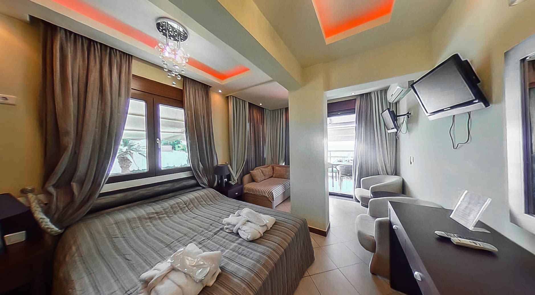 Meliton Inn Hotel & Suites junior apartman sa pogledom na more.jpeg