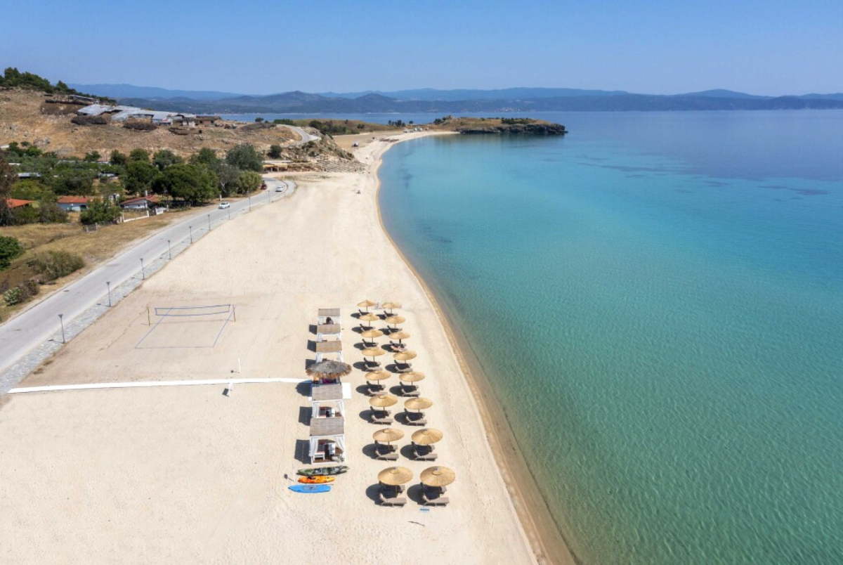 Ammouda Villas plaža.jpg