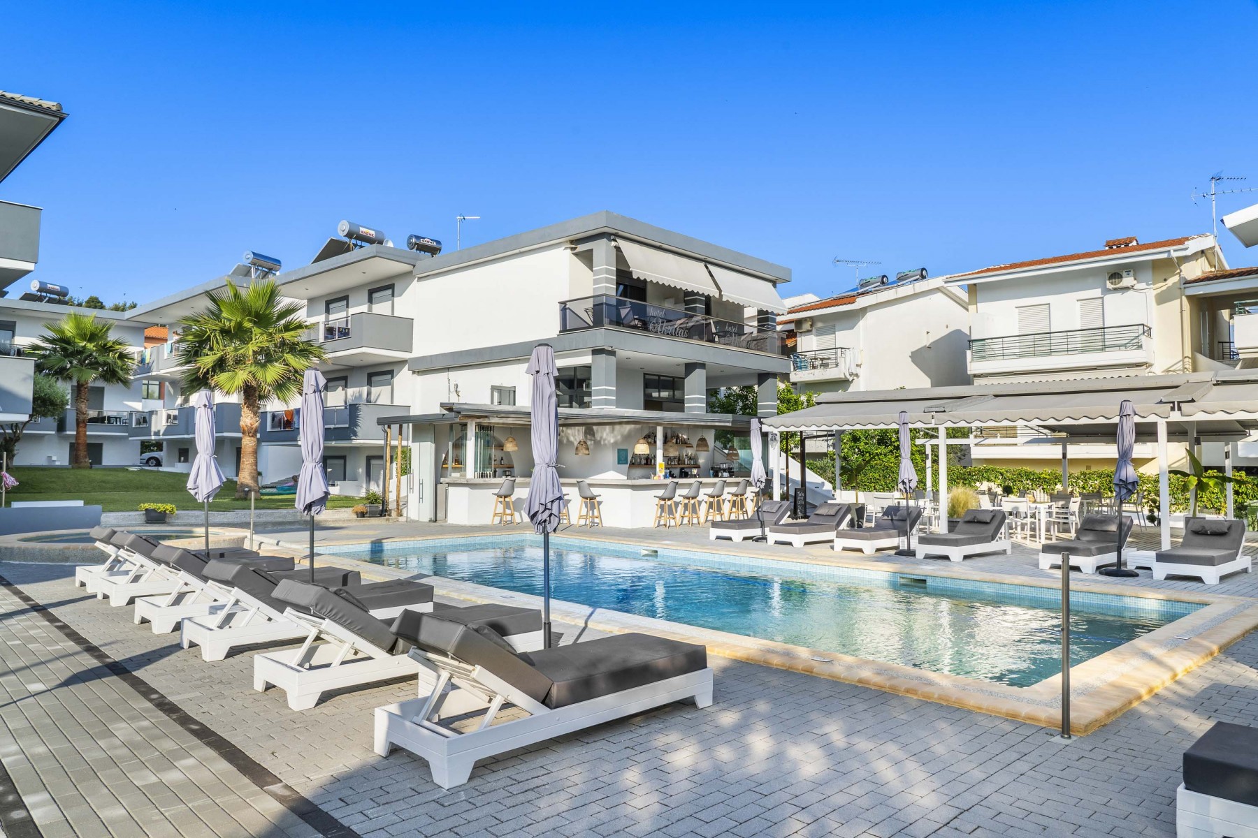 Hotel Akritas spoljni izgled.jpg