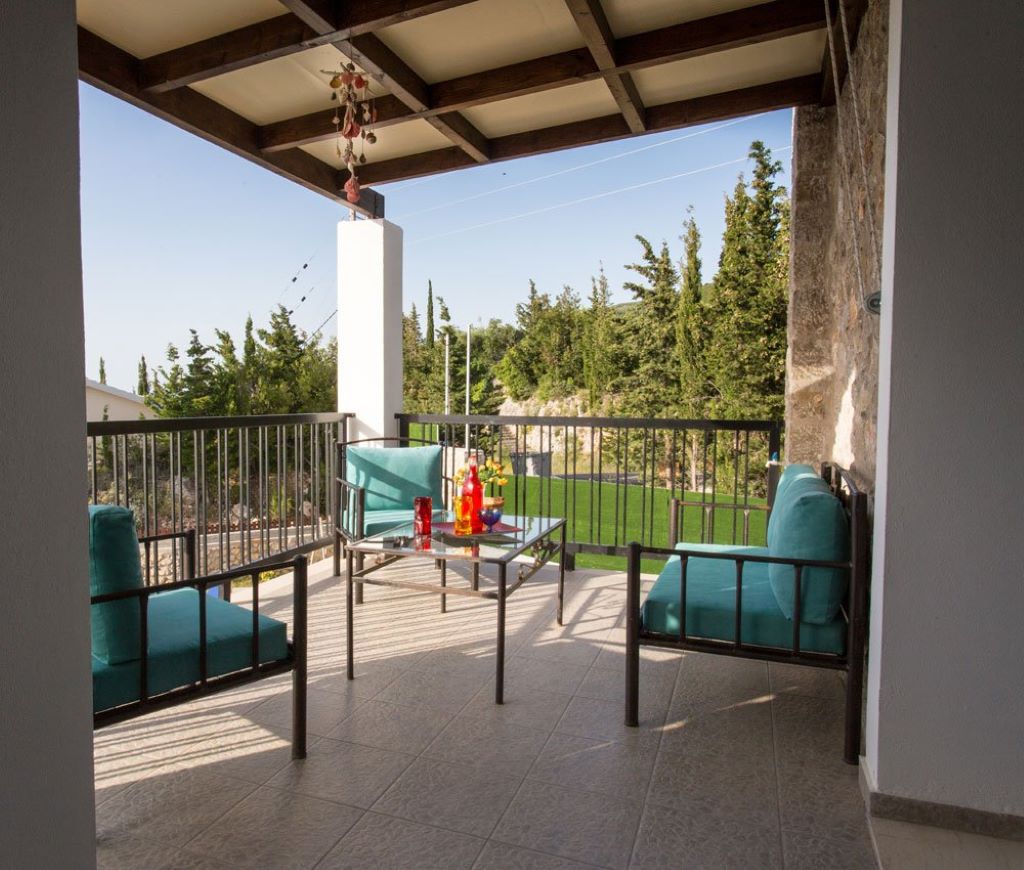 Villa Vera Lefkada-Villa Nana terasa.jpg