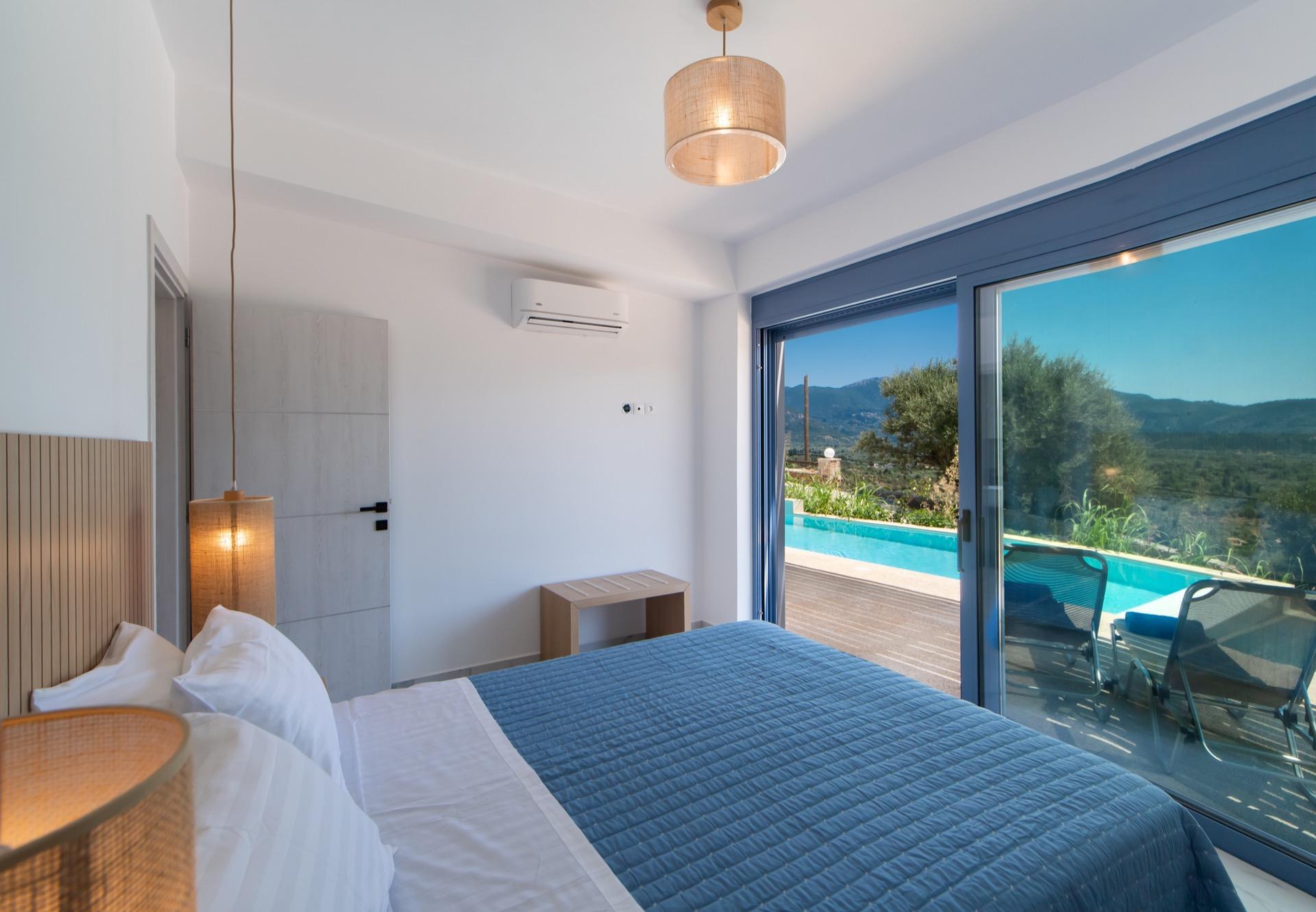 Calionas Suites-Villa Calionas spavaca soba.jpg