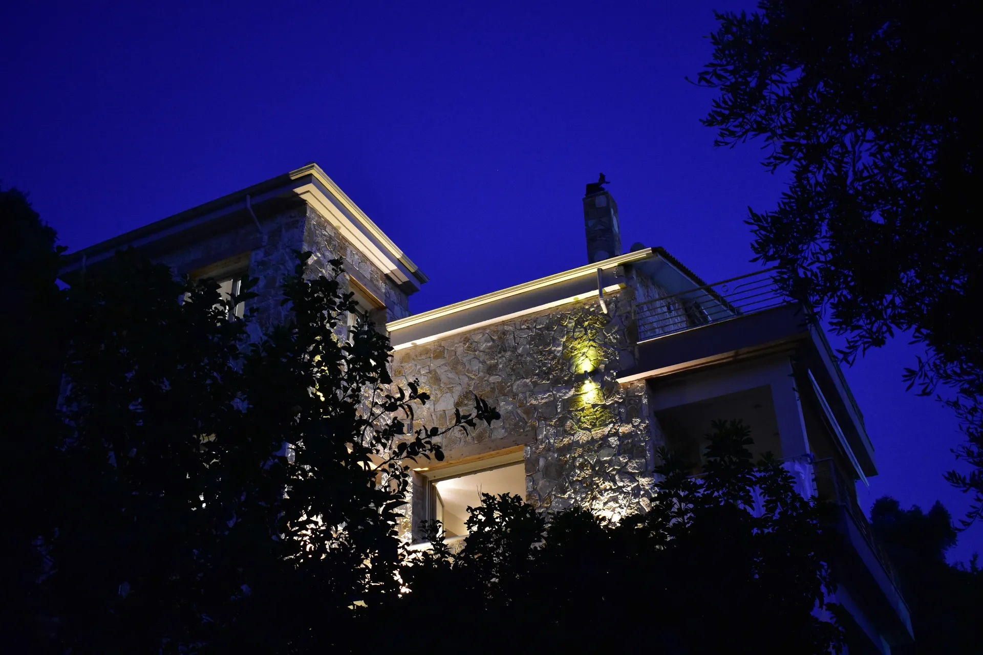 Gallery Suites Parga-Hotel spolja.jpg