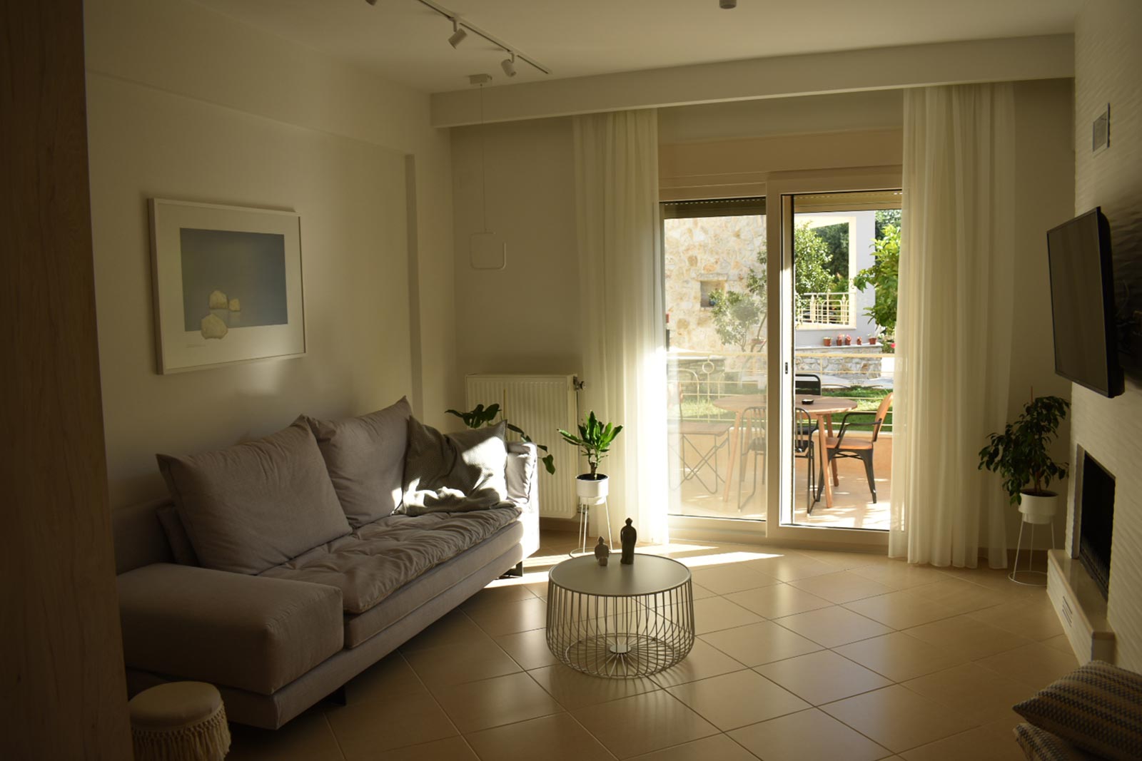 Gallery Suites Parga-Morphi suite dnevna soba.jpg