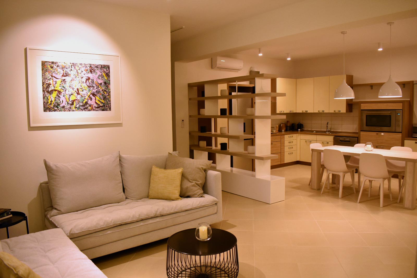 Gallery Suites Parga-Orama suite dnevna soba.jpg