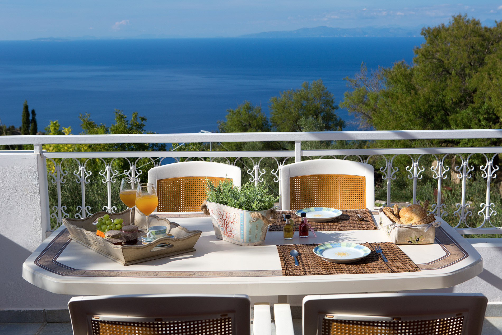 Exanthia Villas Lefkada-Terasa.jpg
