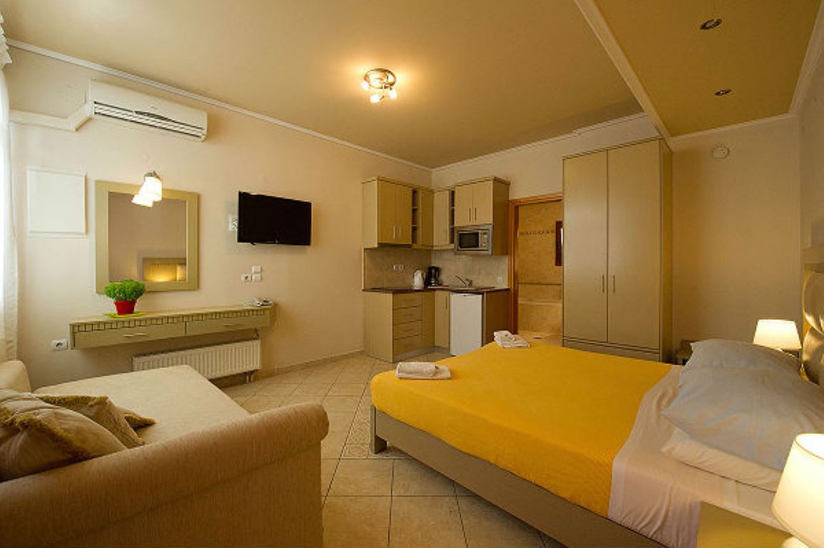 Utopia Studios Parga-Studio 6.jpg