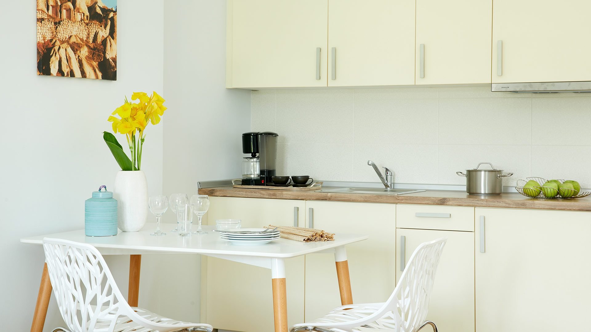 Sappho Hotel-Jednosoban senior apartman kuhinja.jpg