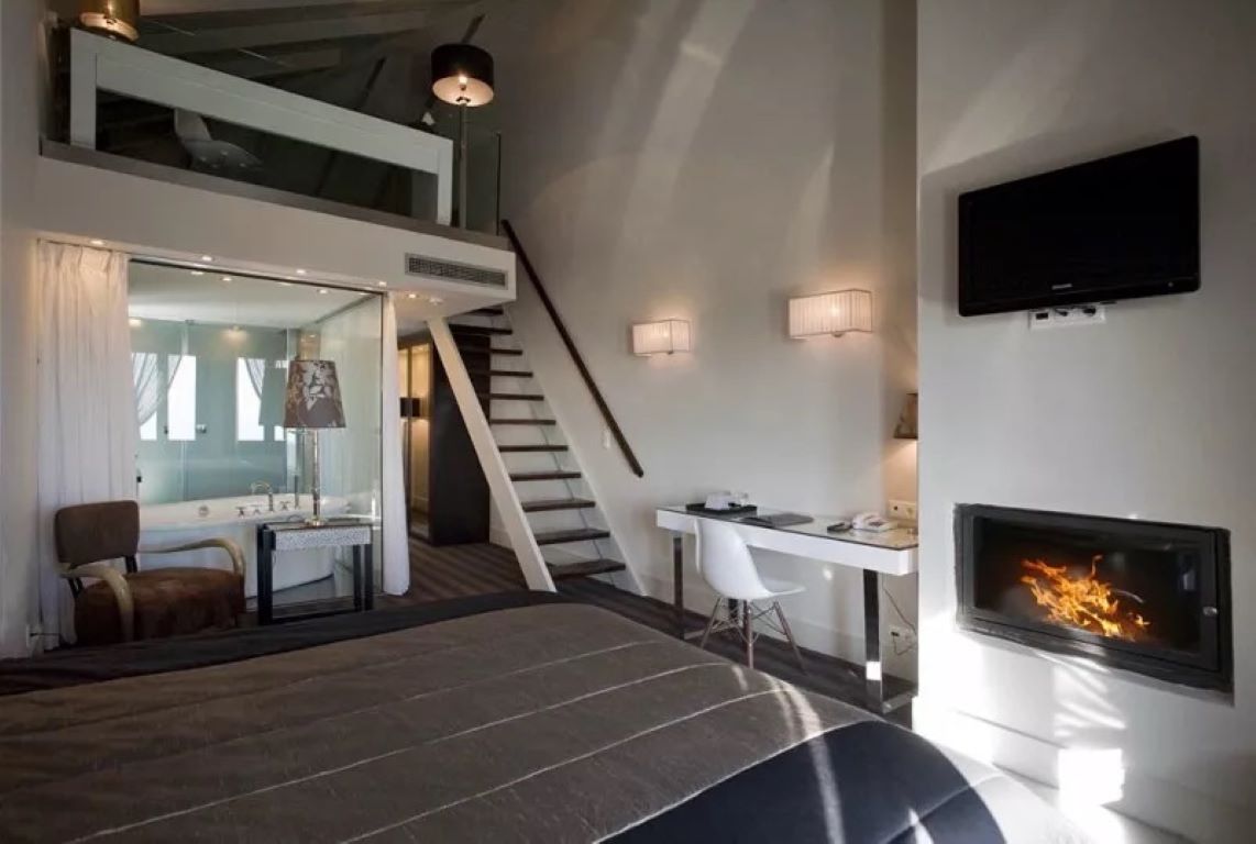Despotiko Hotel Portaria-Junior suite.jpg