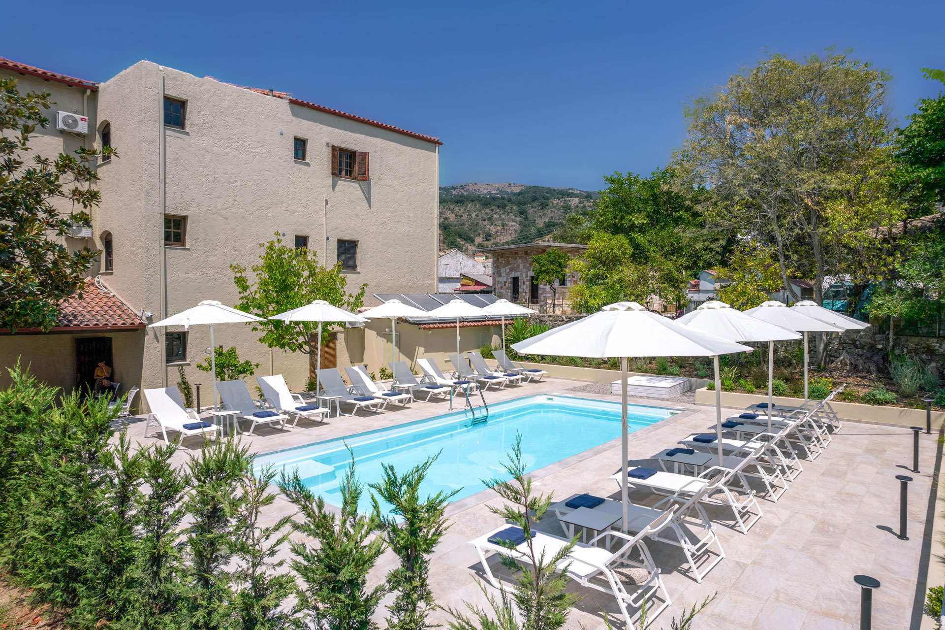 Syvota Gardens Hotel-Bazen.jpg
