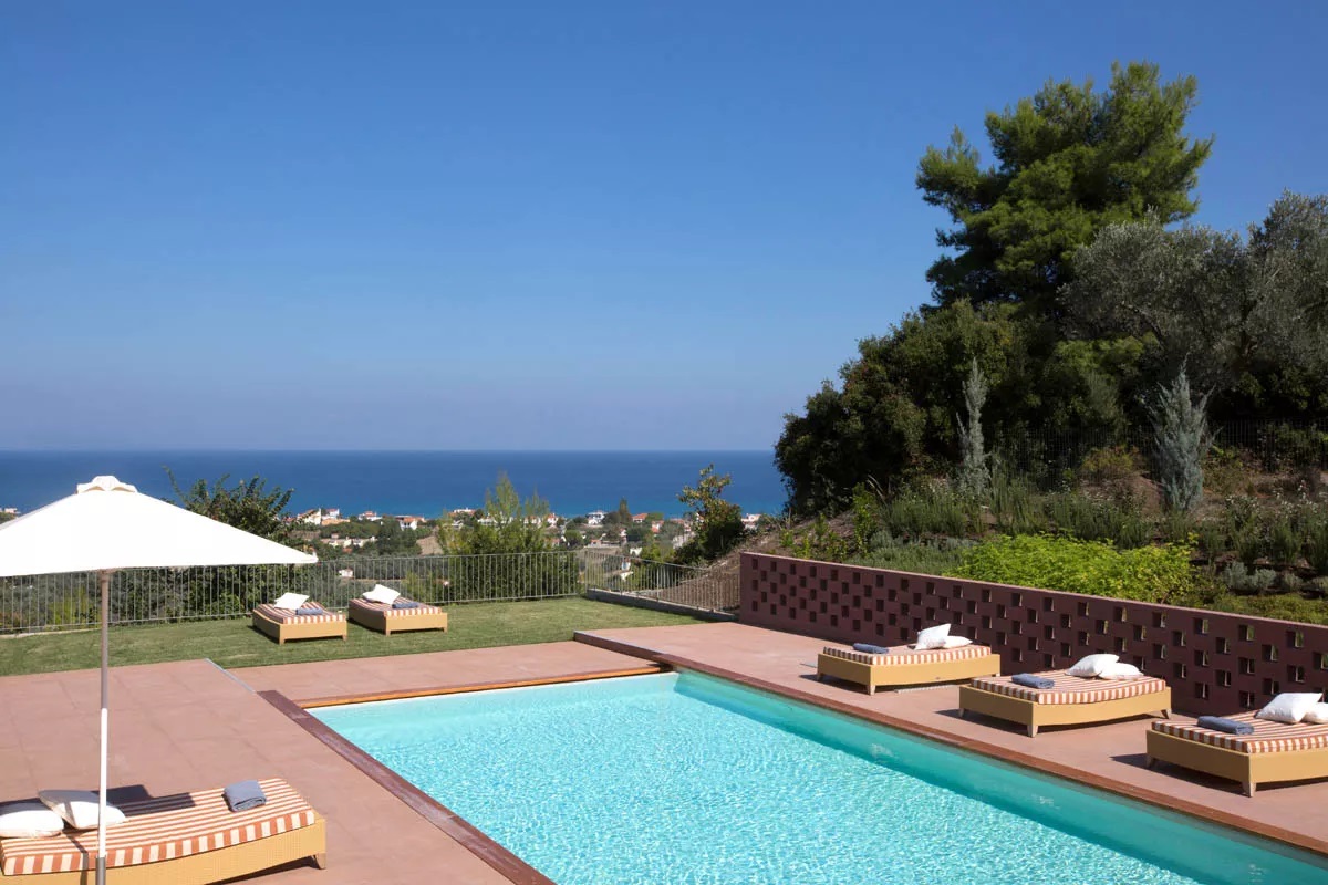 Amandola Villas-Executive vila bazen.jpg
