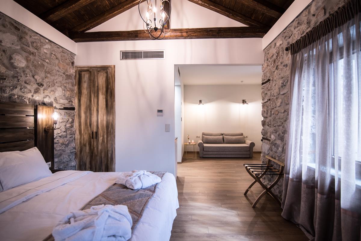 Hotel Mythic Valley porodična soba Kalliopi.jpg