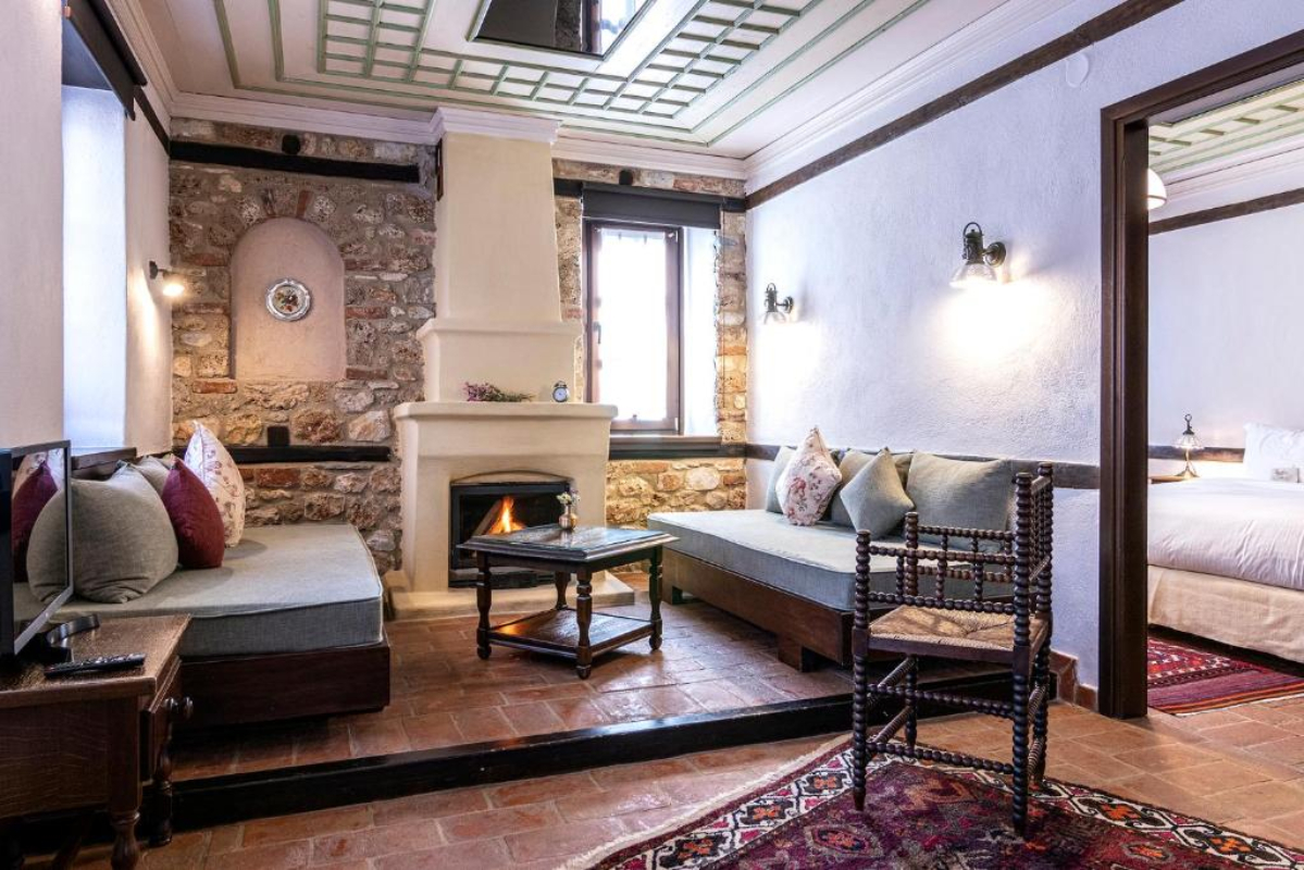 Hotel Ktima Bellou kuća.jpg