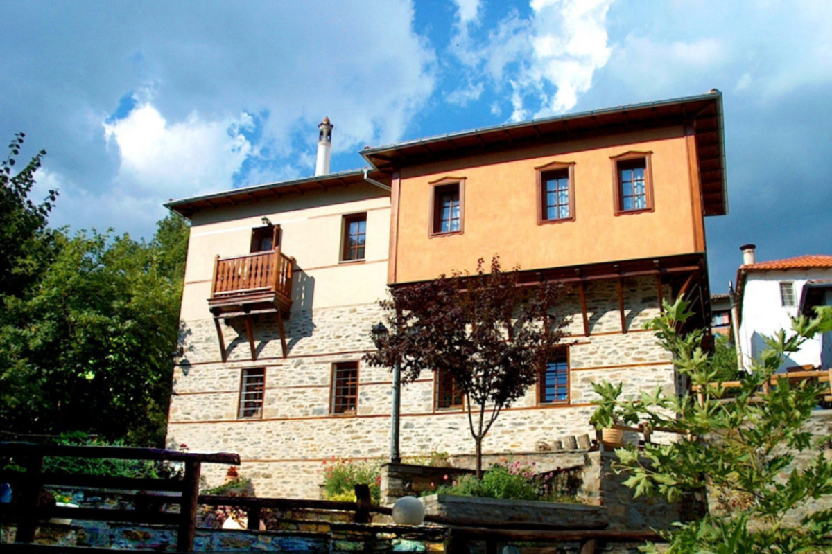 Hotel Viraggas Mansion spoljni izgled.jpg