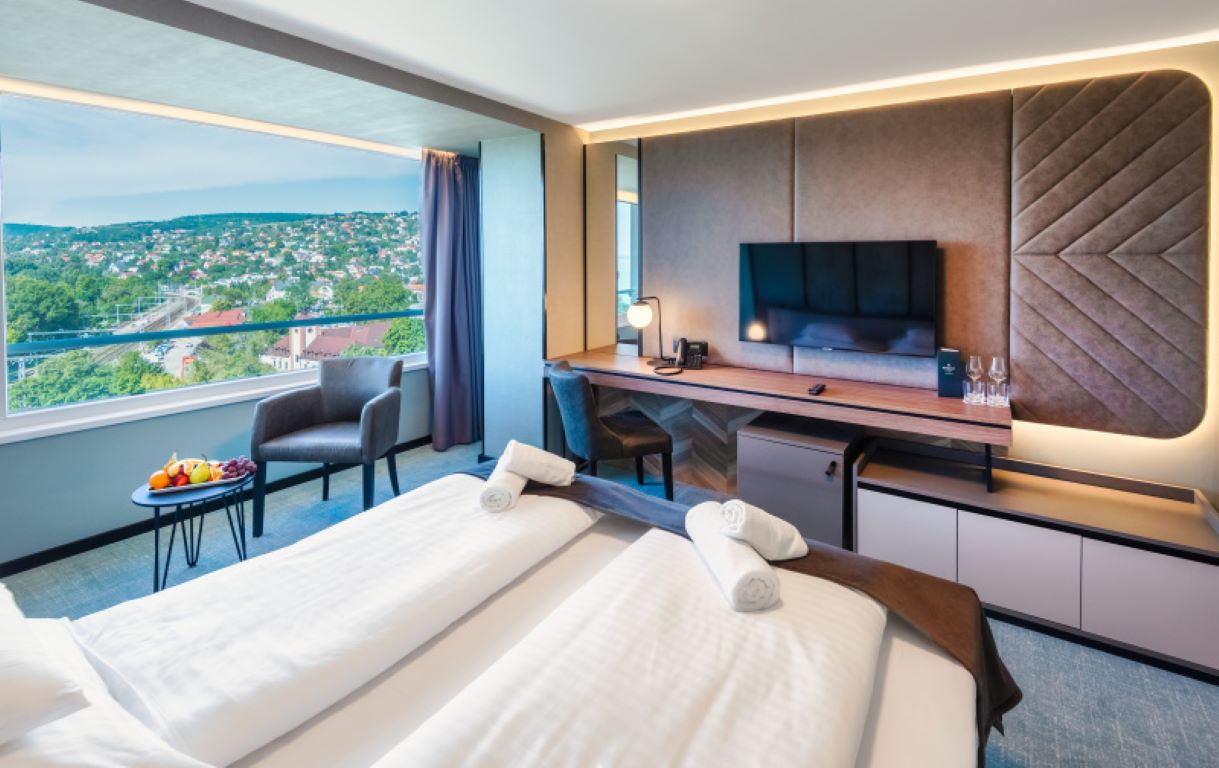 Hunguest Bal Resort Hotel-Standardna soba.jpg