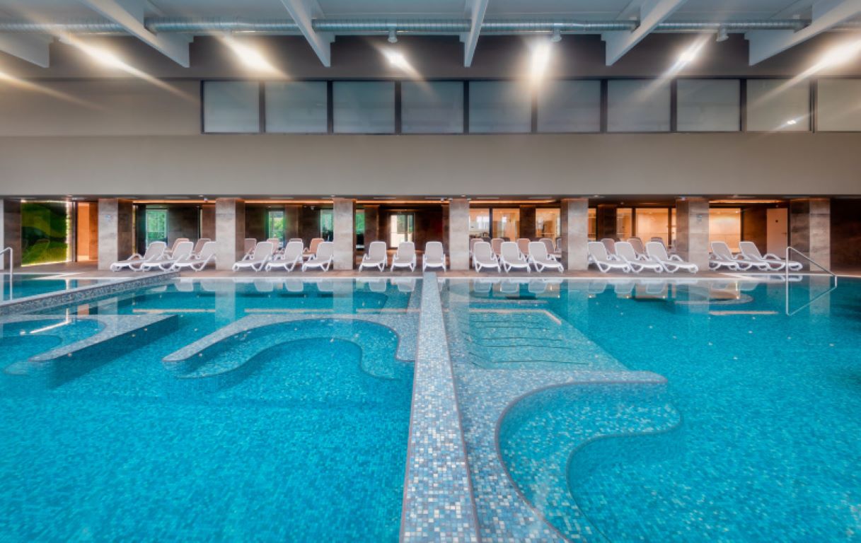 Hunguest Bal Resort Hotel-Unutrasnji bazen.jpg