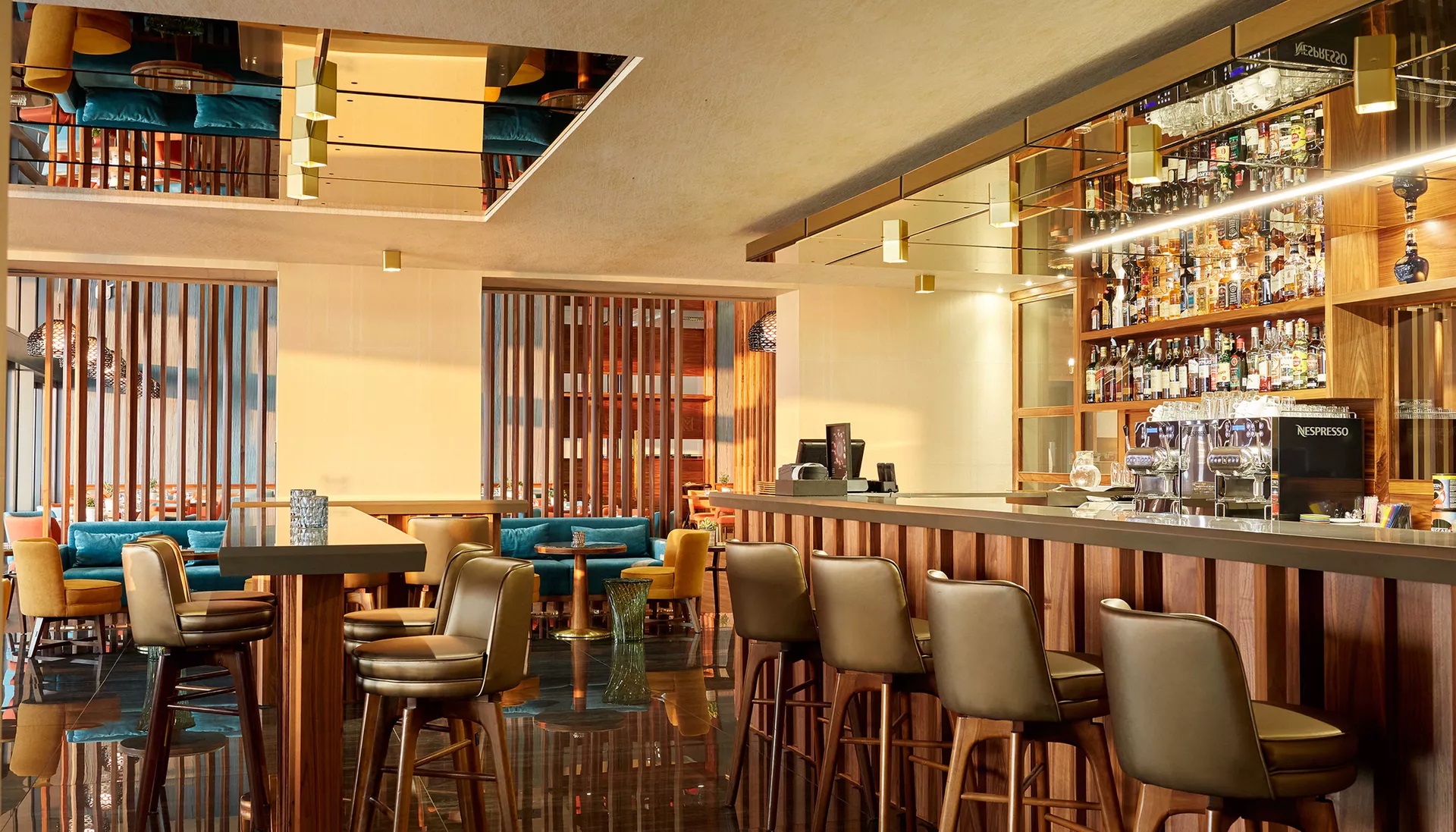 Maestral Resort & Casino-Lobby bar.jpg