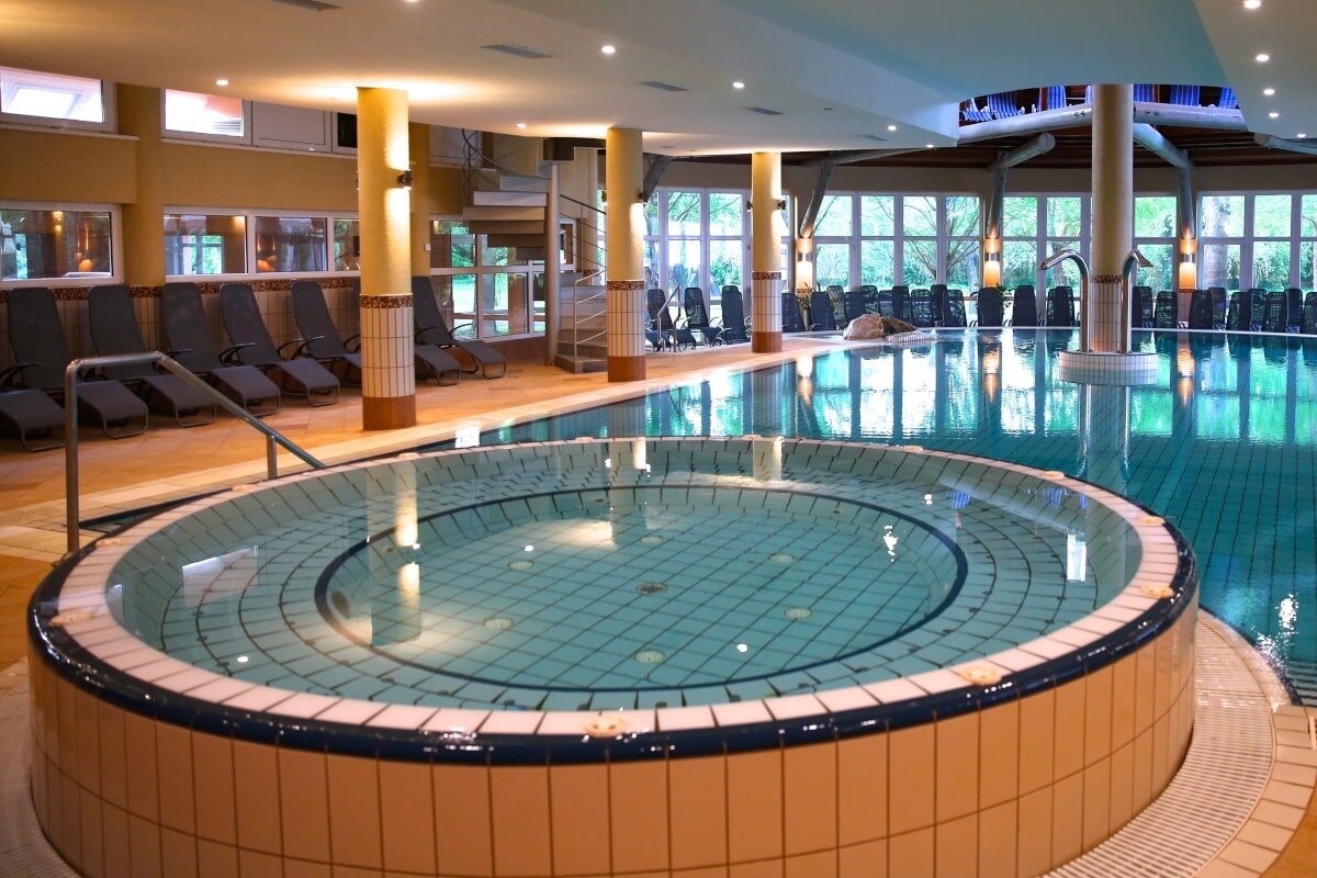 Lotus Therme Hotel & Spa-Djakuzi.jpg