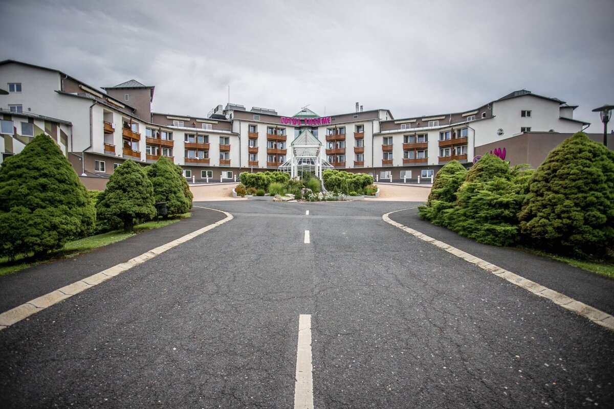 Lotus Therme Hotel & Spa-Kompleks hotela.jpg