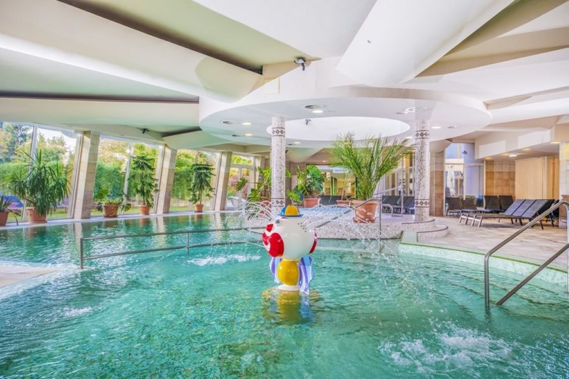 Residence Hotel Balaton-Deciji bazen.jpg