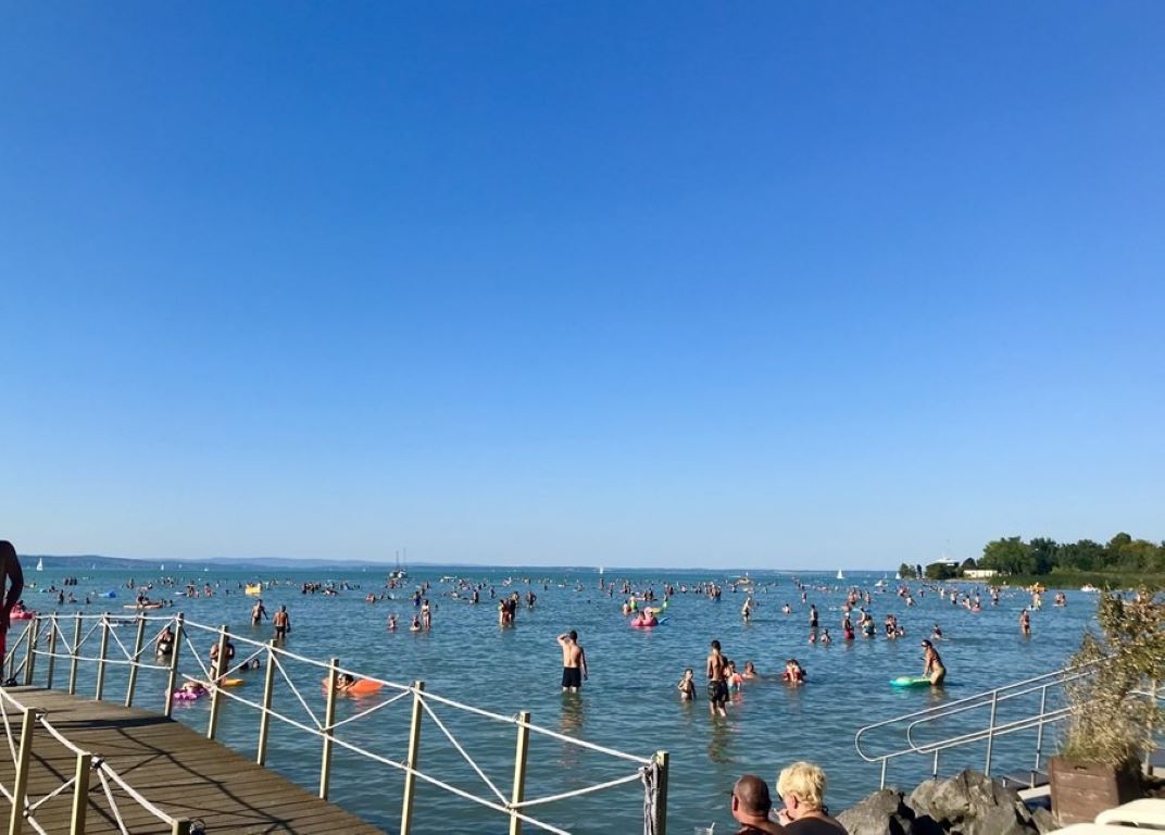 Residence Hotel Balaton-Plaza na jezeru.jpg