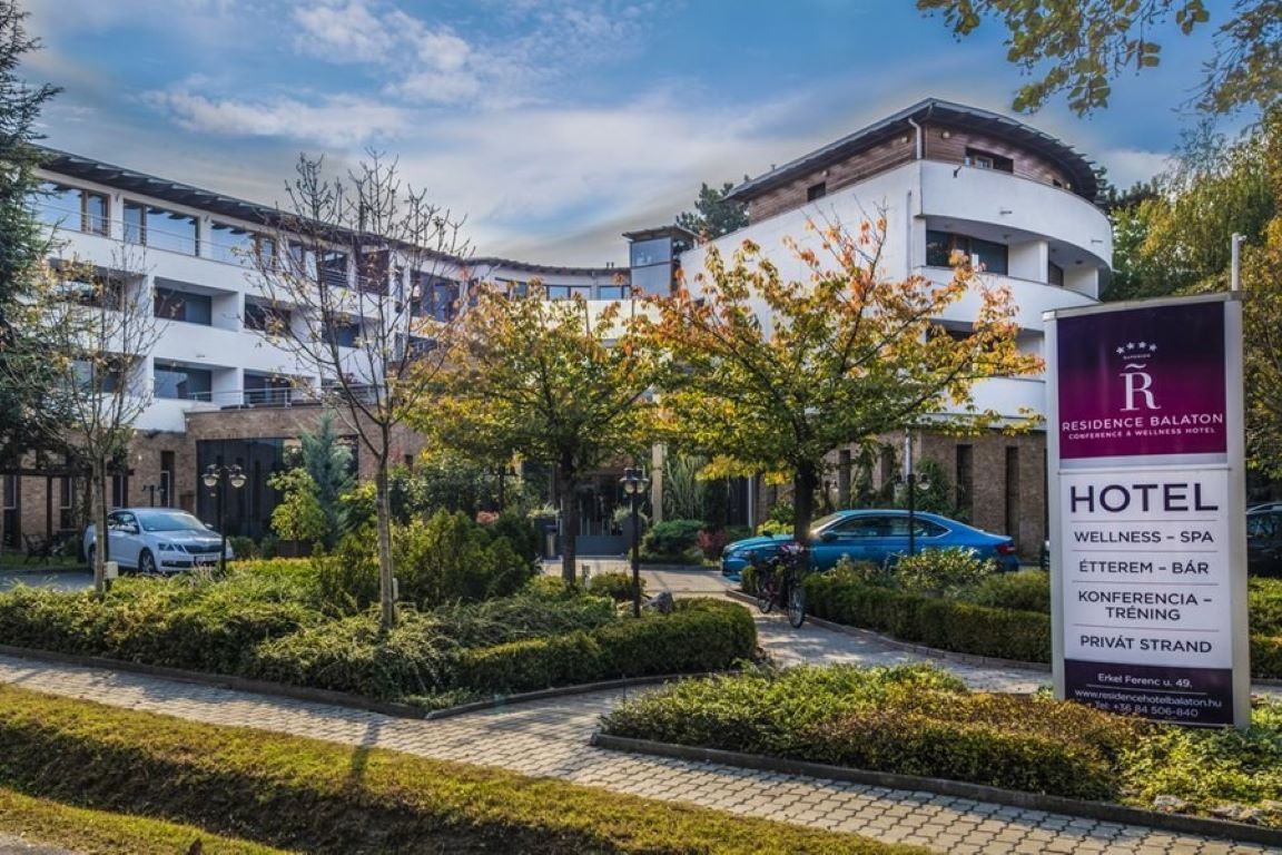 Residence Hotel Balaton-Spoljasnji izgled.jpg
