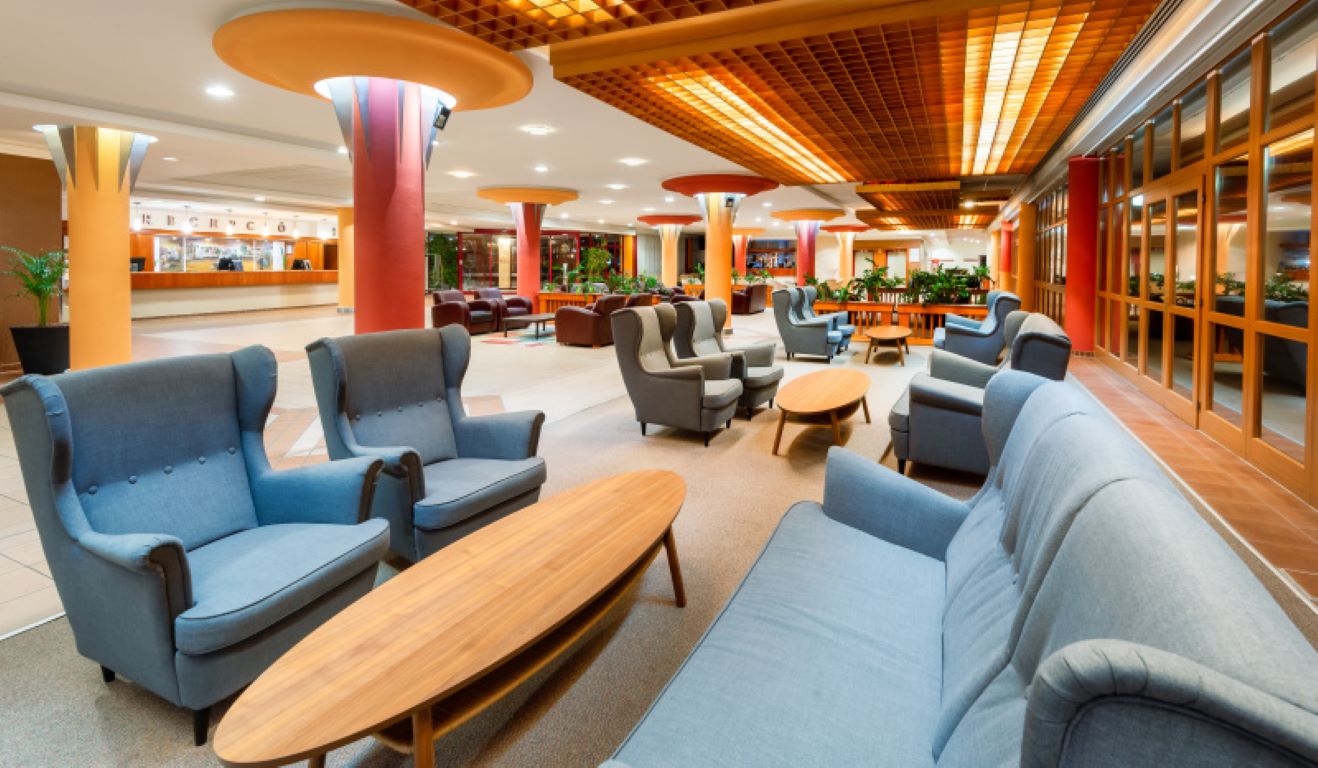 Hunguest Hotel Pelion-Lobby.jpg