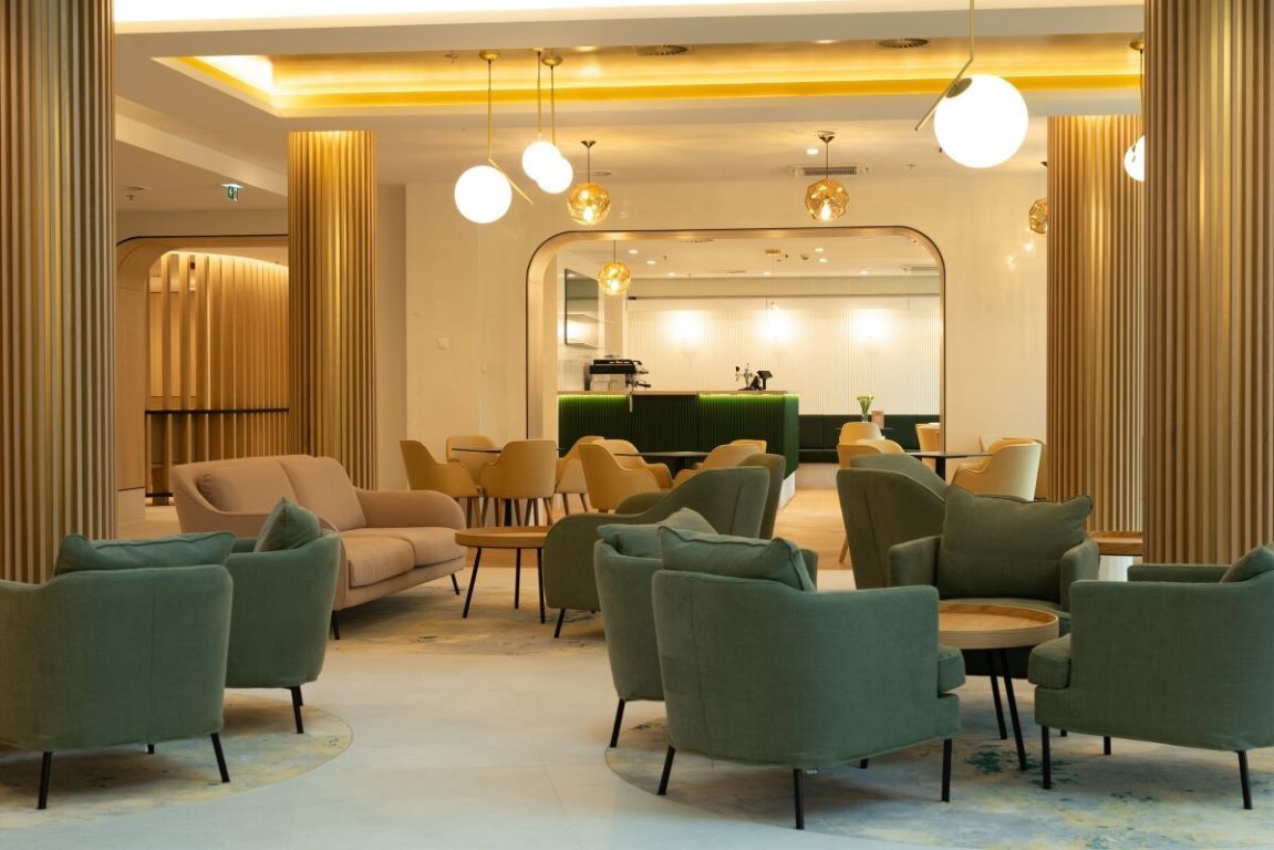Karos Spa Hotel-Lobby.jpg