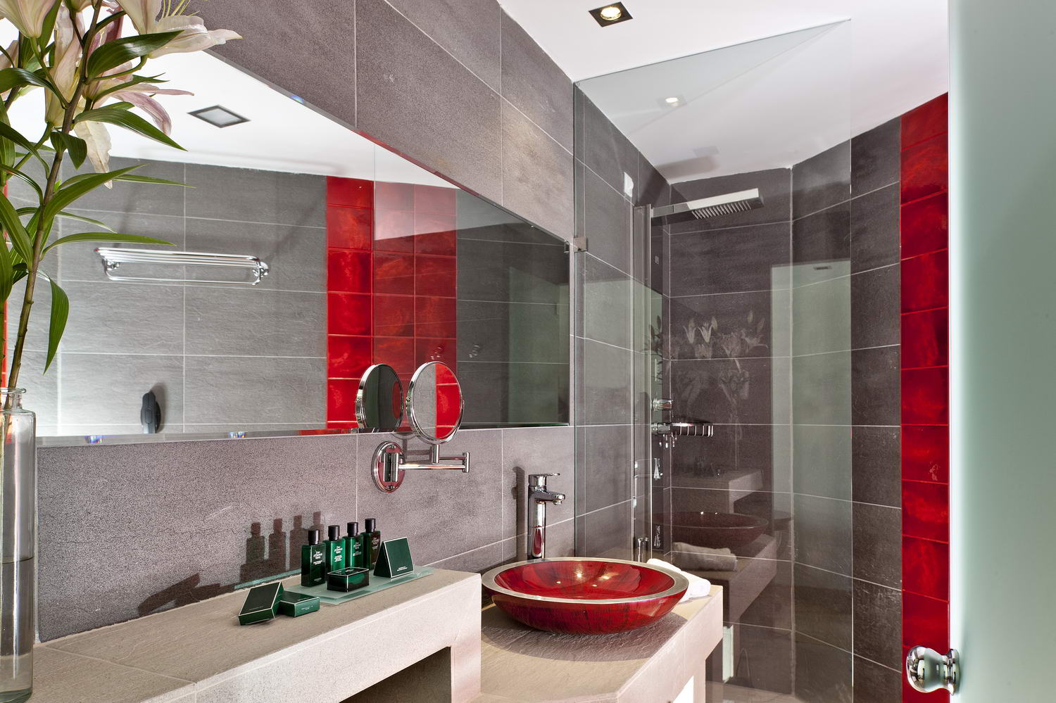 Kalavrita Canyon Hotel & Spa izgled kupatila.jpg
