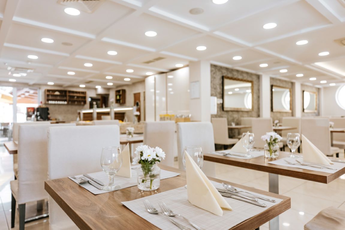 Elixir Medical Wellness Hotel-Restoran.jpg