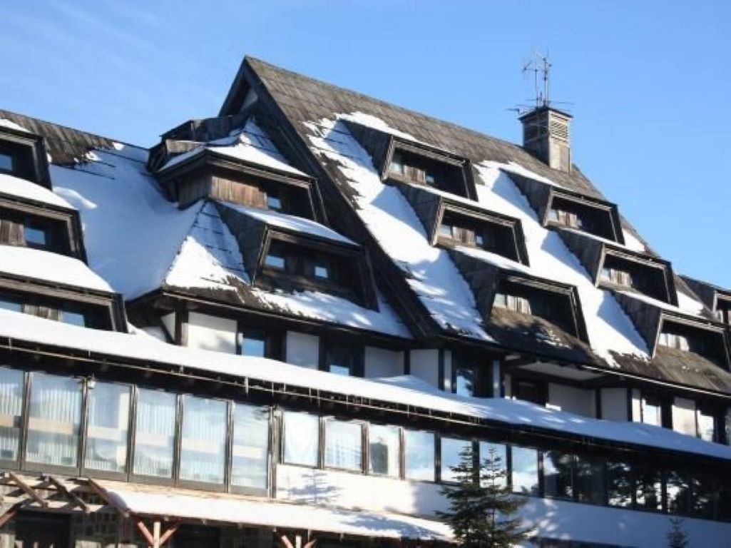Club A Kopaonik-Hotel spolja.jpg