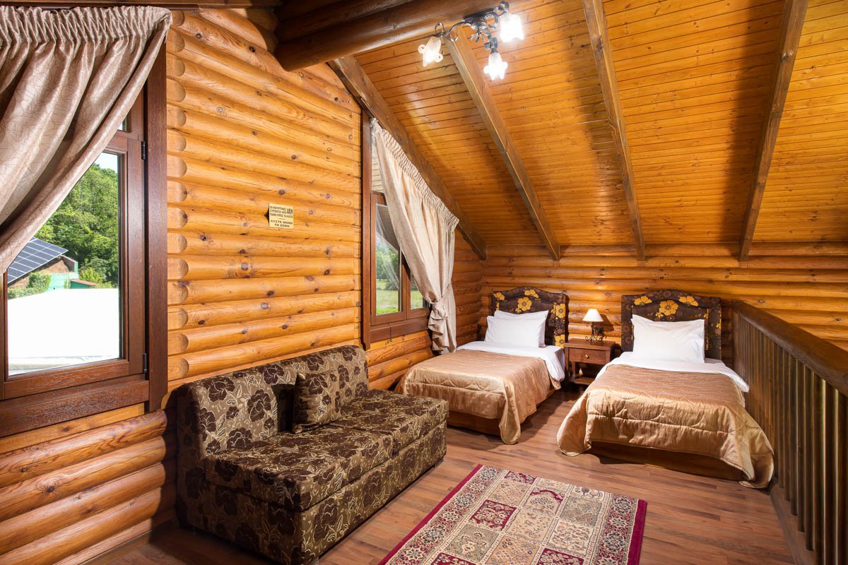 Natura Chalet spavaća soba mezonete.jpg